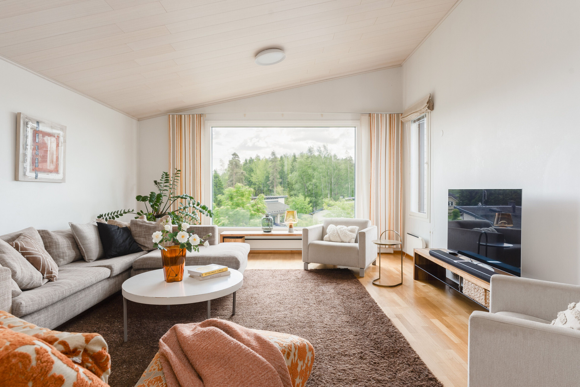 Luuvantie 24, Espoo