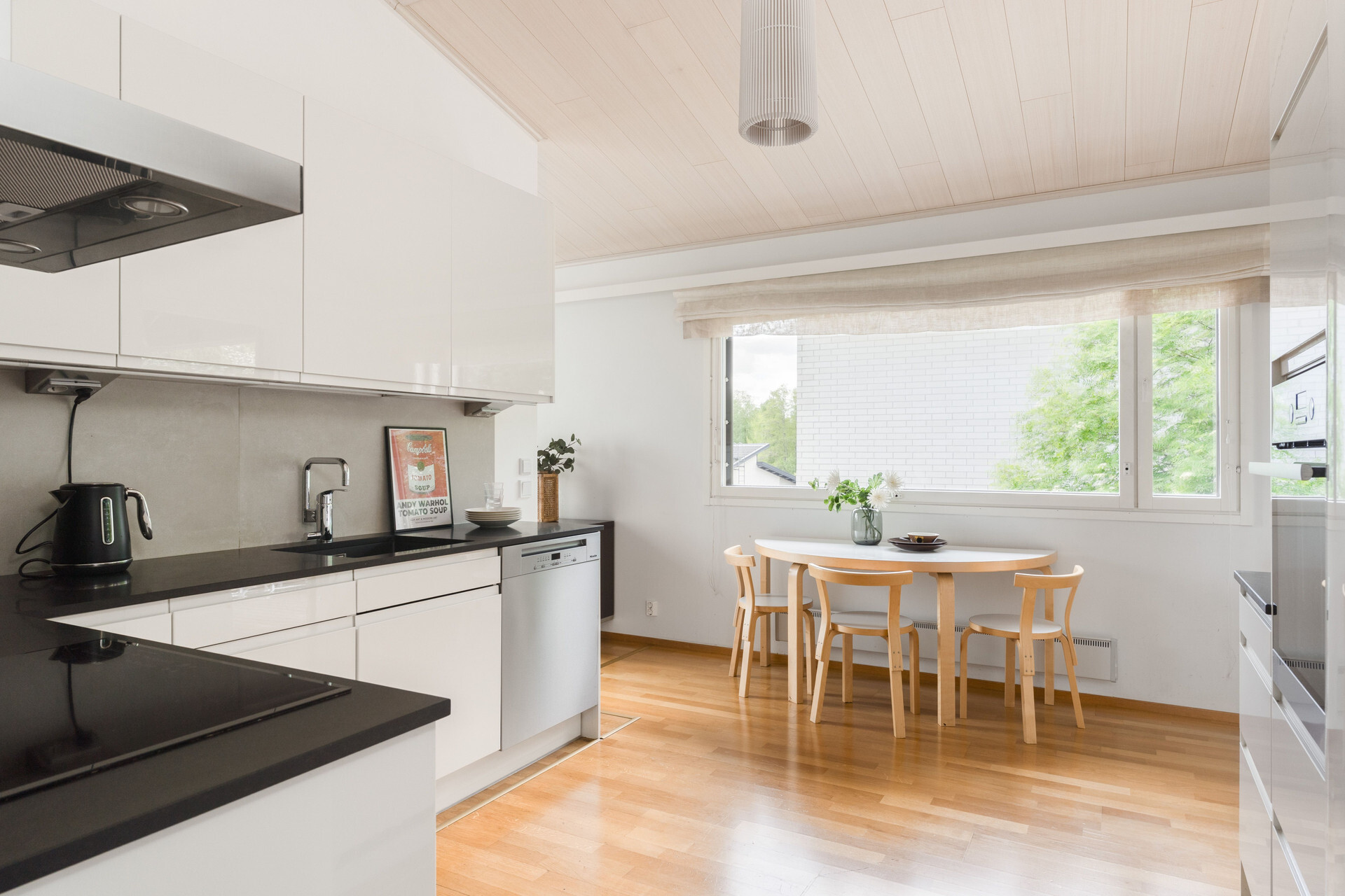 Luuvantie 24, Espoo