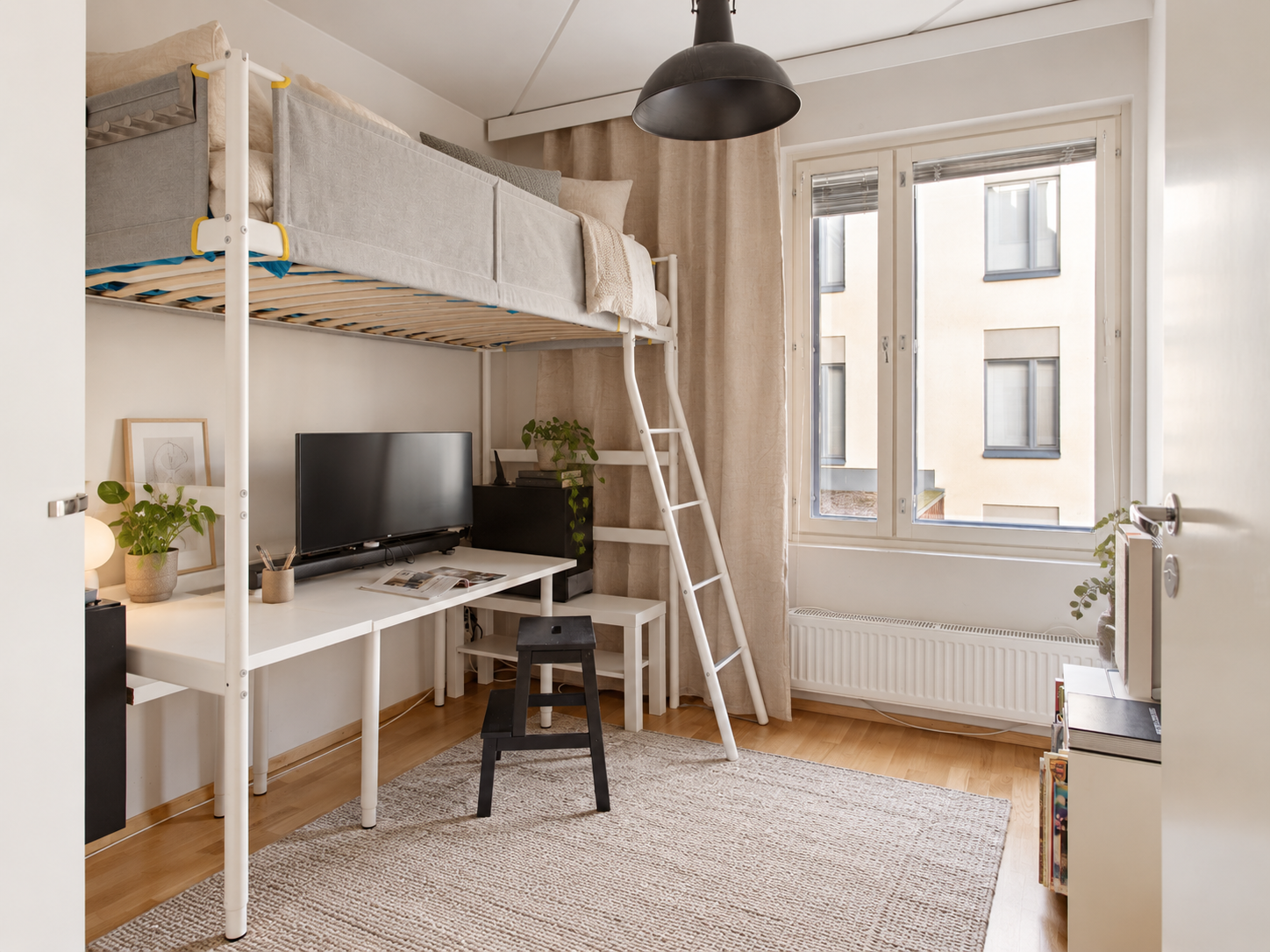 Luutnantinpolku 4, Malminkartano, Helsinki