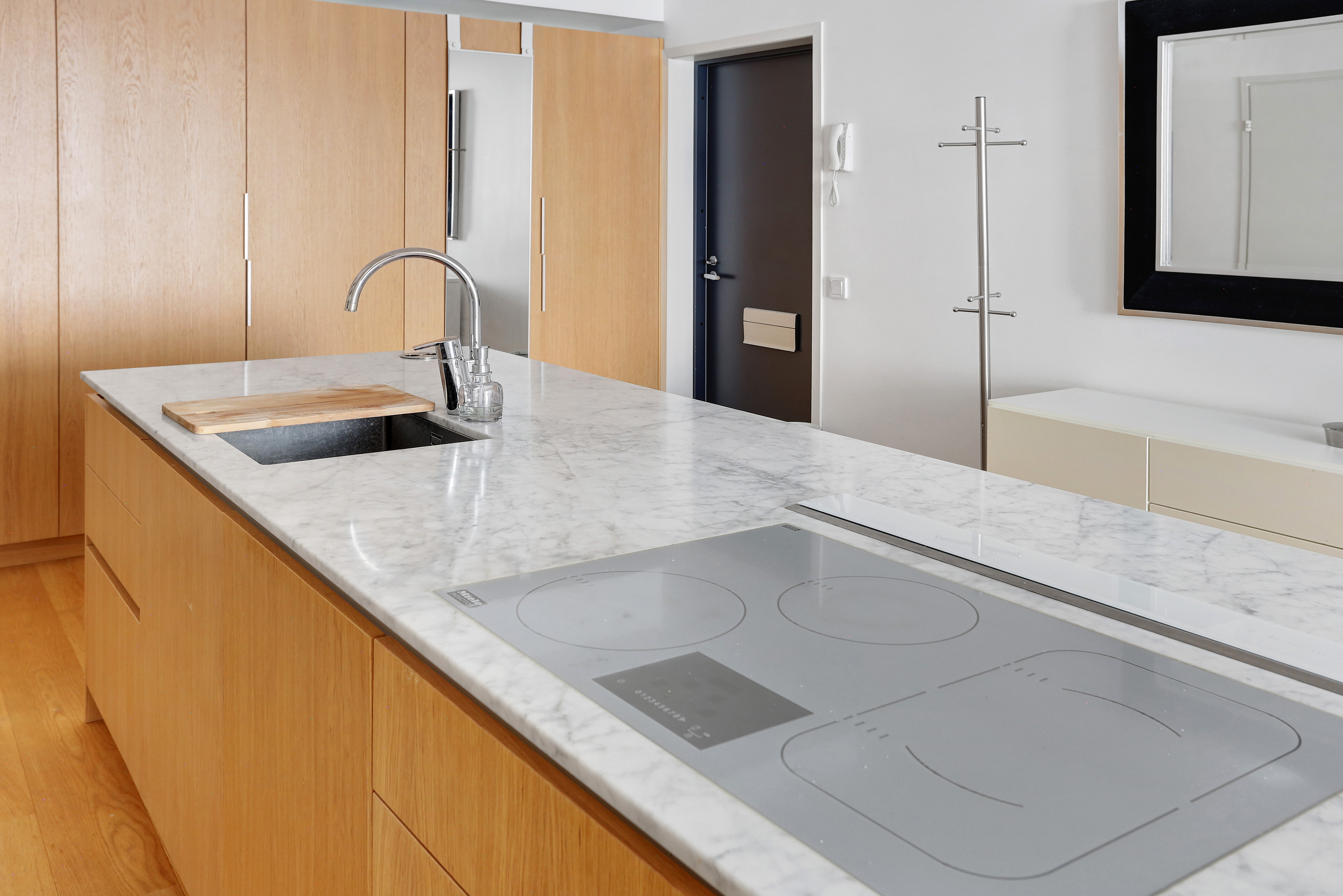 Lönnrotinkatu 28, Kamppi, Helsinki