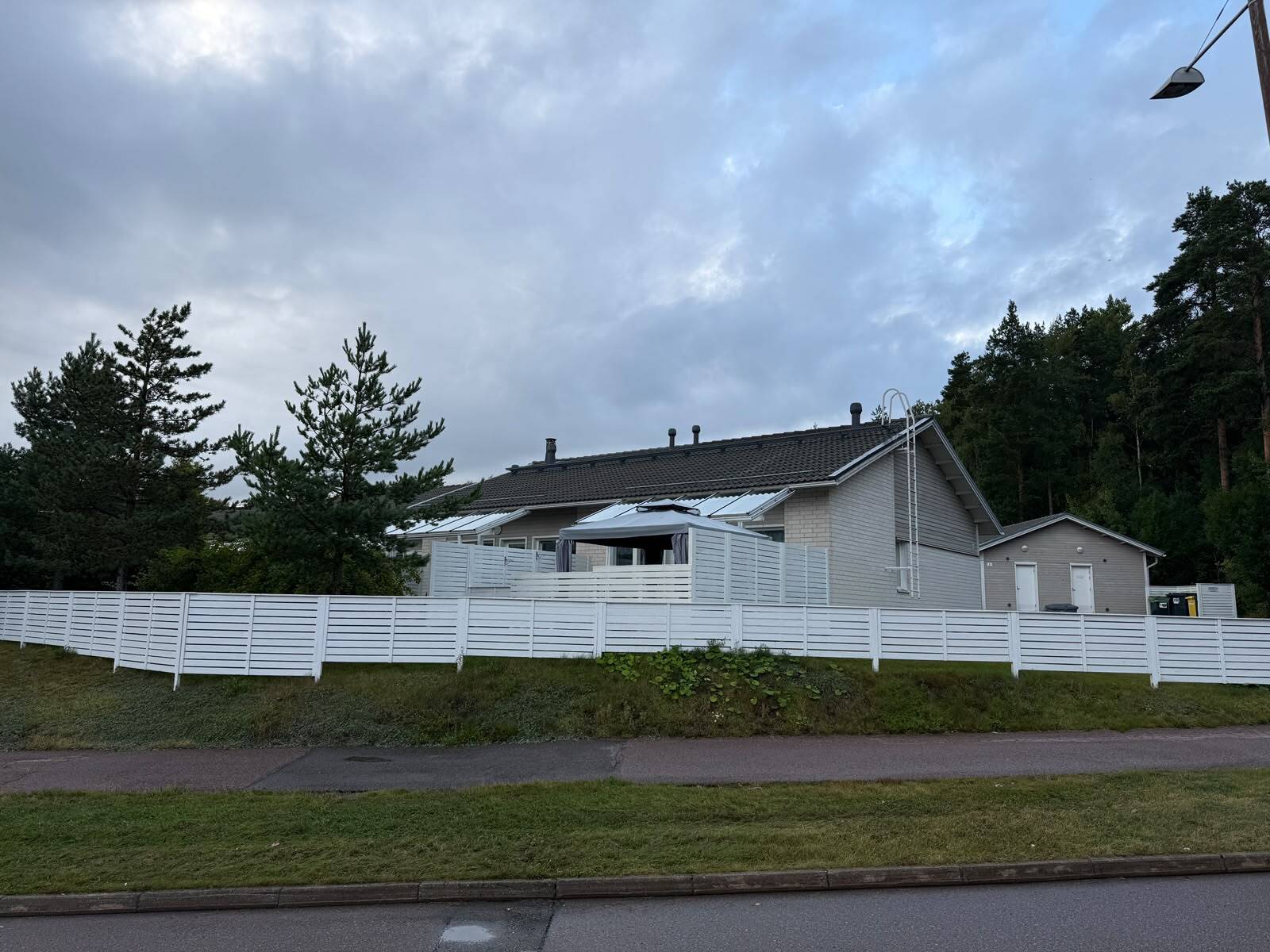 Salakantie 1, Hirssaari, Kotka