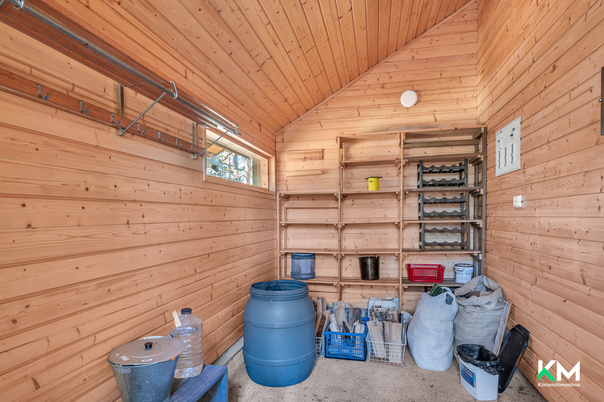 Eteläkuivasto 61, Raasepori