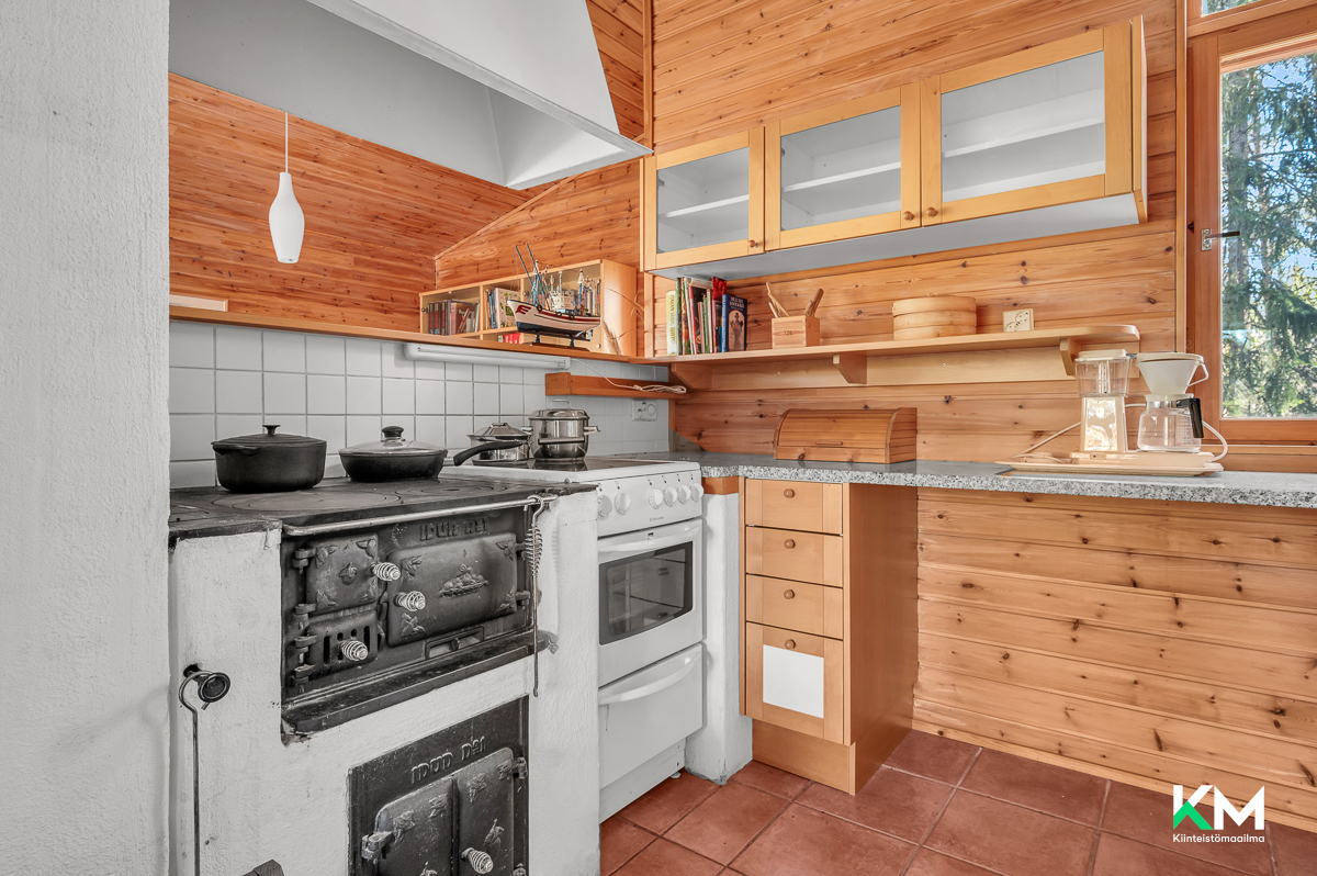 Eteläkuivasto 61, Raasepori