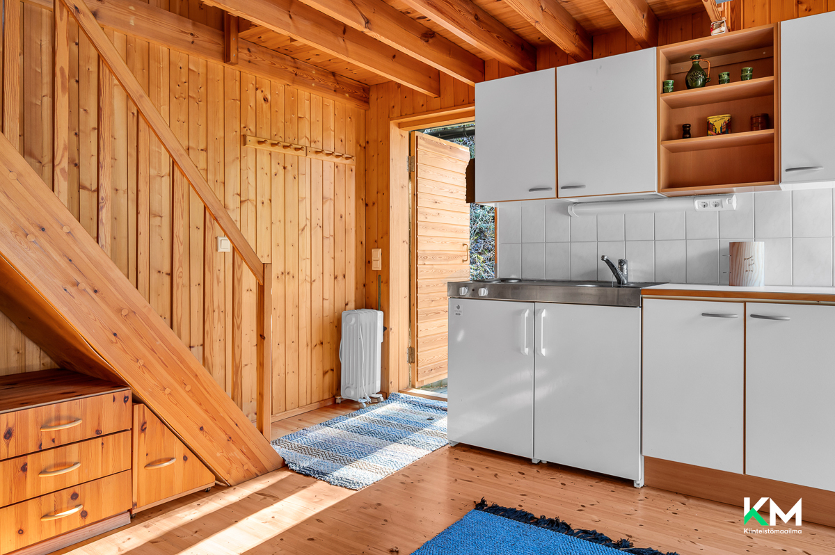 Eteläkuivasto 61, Raasepori