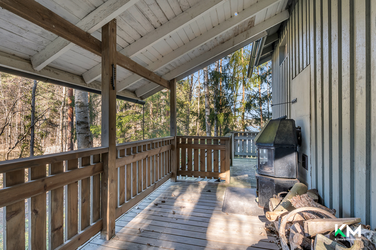 Eteläkuivasto 61, Raasepori