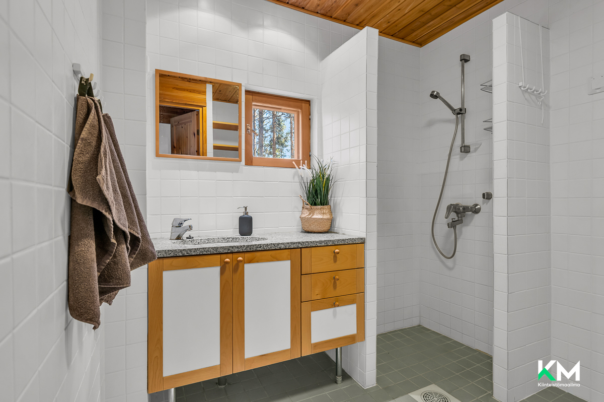 Eteläkuivasto 61, Raasepori