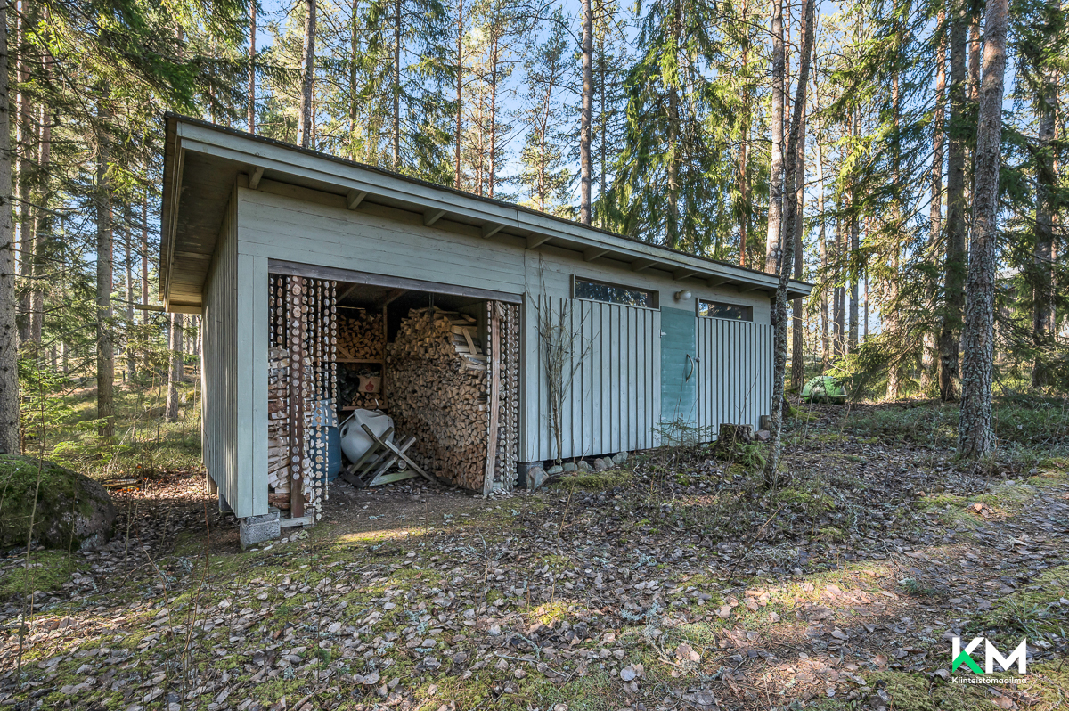 Eteläkuivasto 61, Raasepori