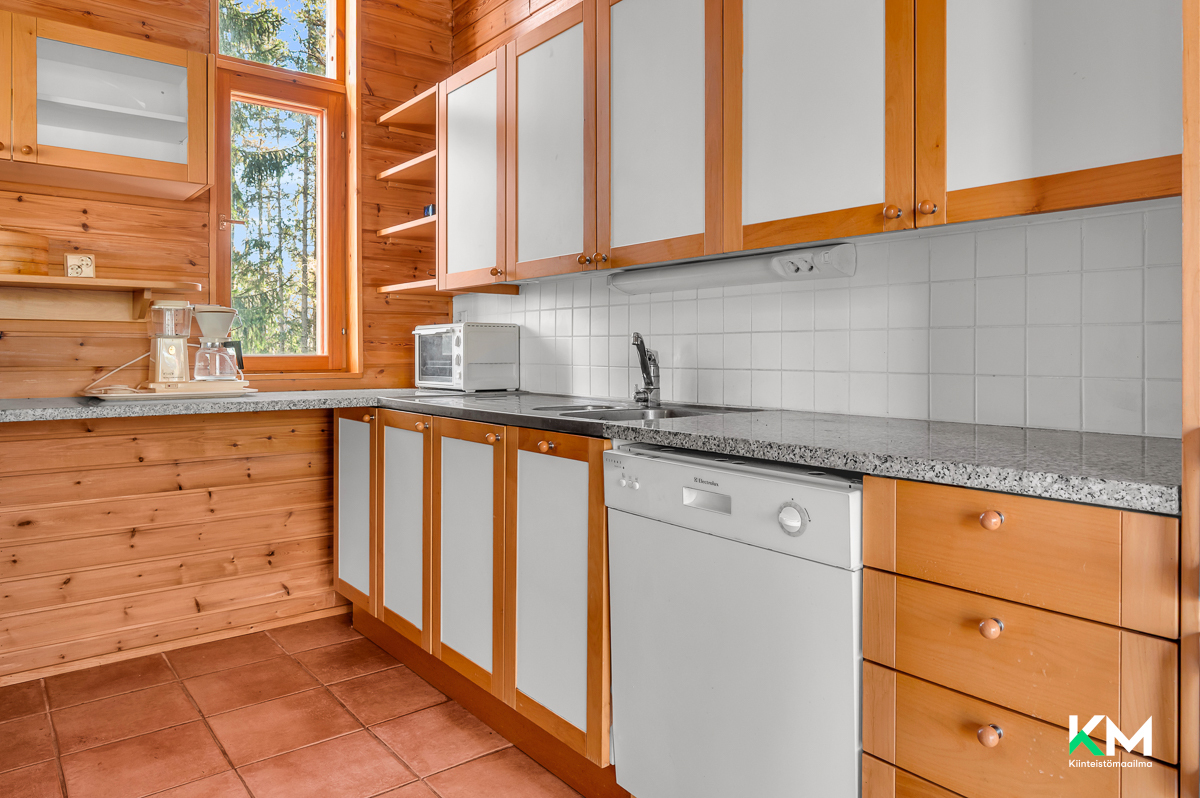 Eteläkuivasto 61, Raasepori