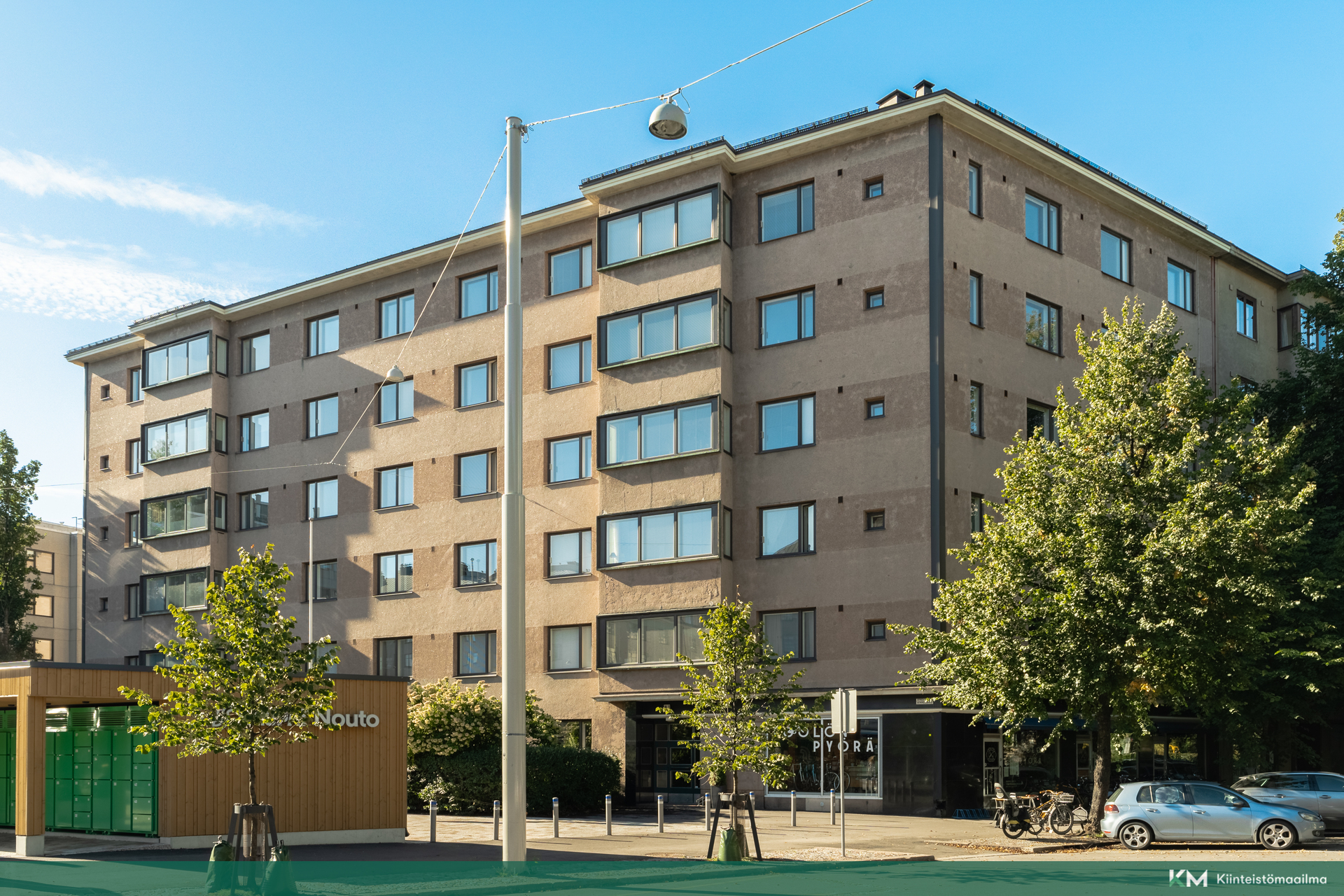 Julkisivu
