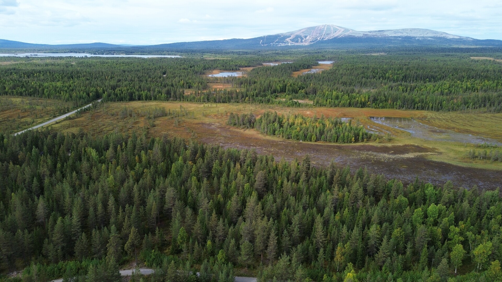 Juliuksentie, Ahvenkangas, Ylläsjärvi, Kittilä