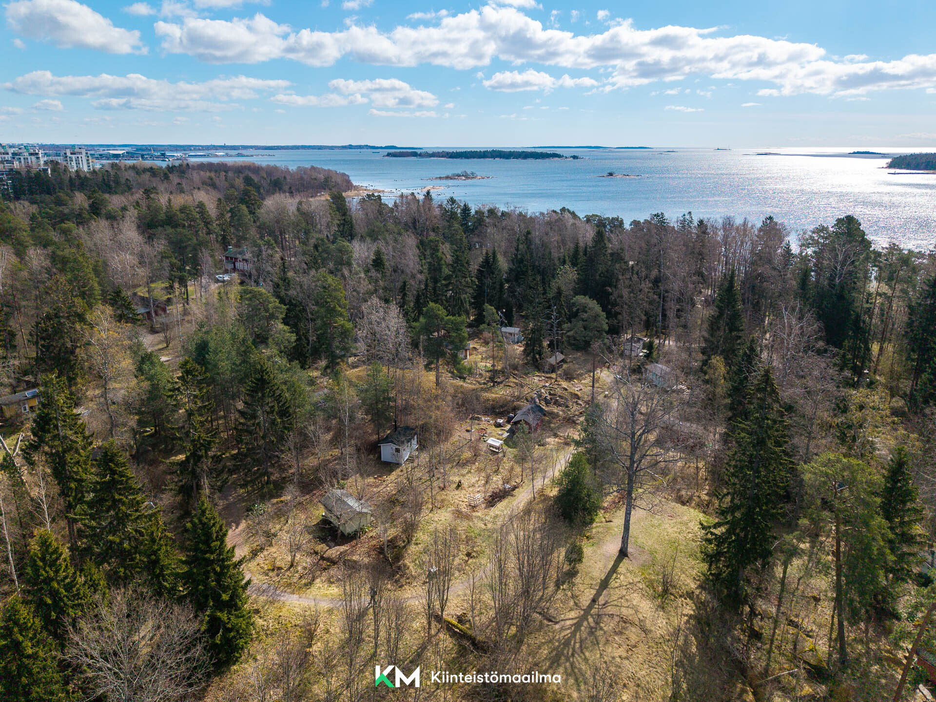 Kesämaja Särkiniemen kesämaja-alue mökki M38, Lauttasaari, Helsinki