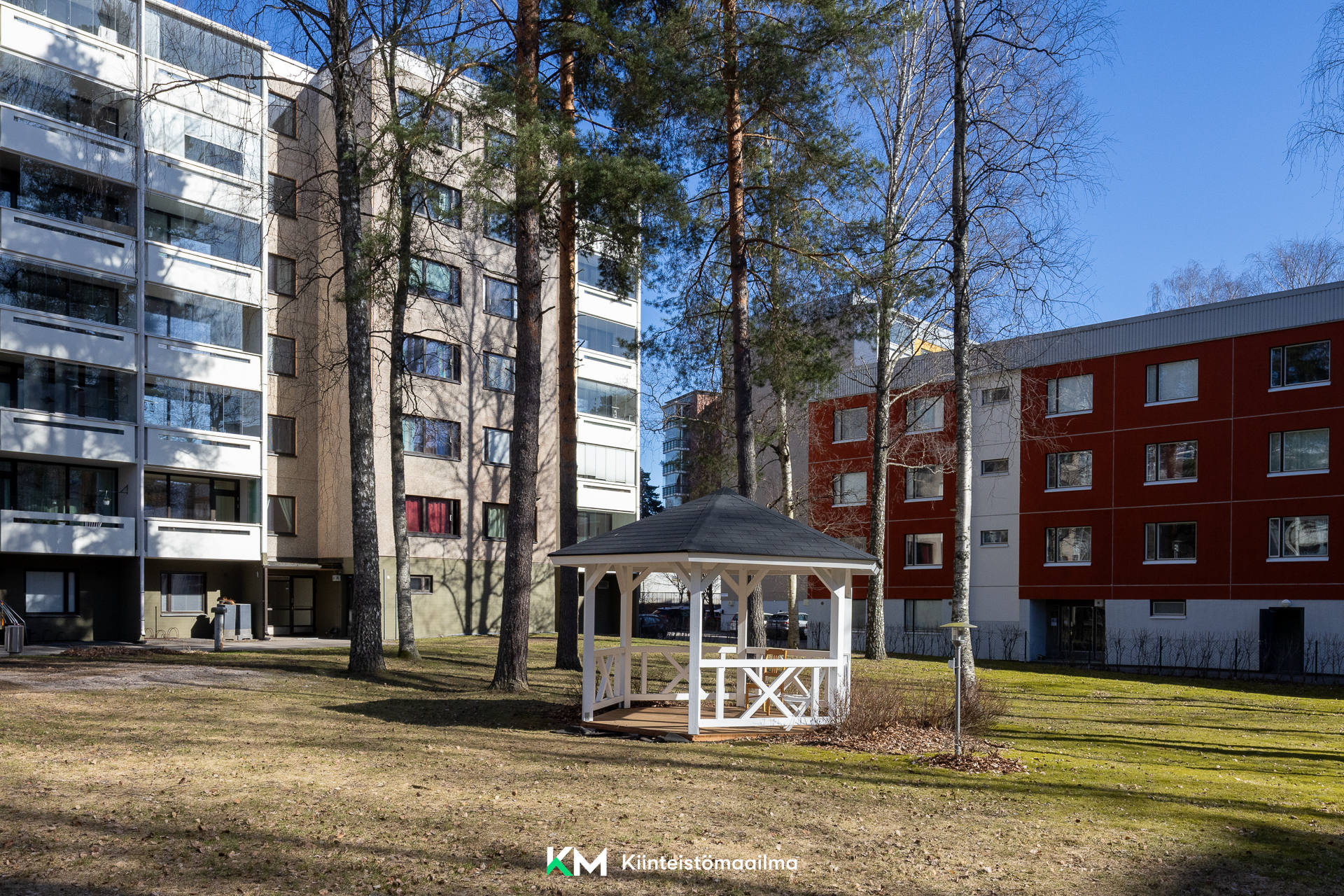 Teuvo Pakkalan tie 12, Pohjois-Haaga, Helsinki