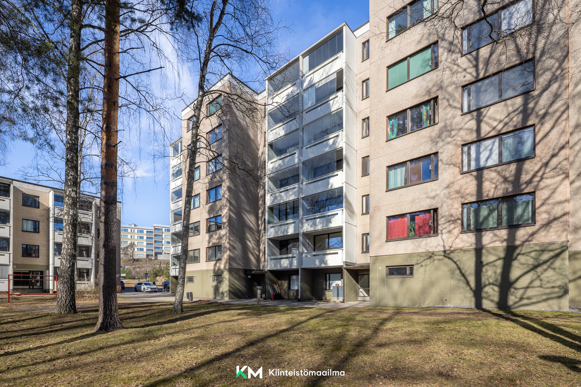 Teuvo Pakkalan tie 12, Pohjois-Haaga, Helsinki