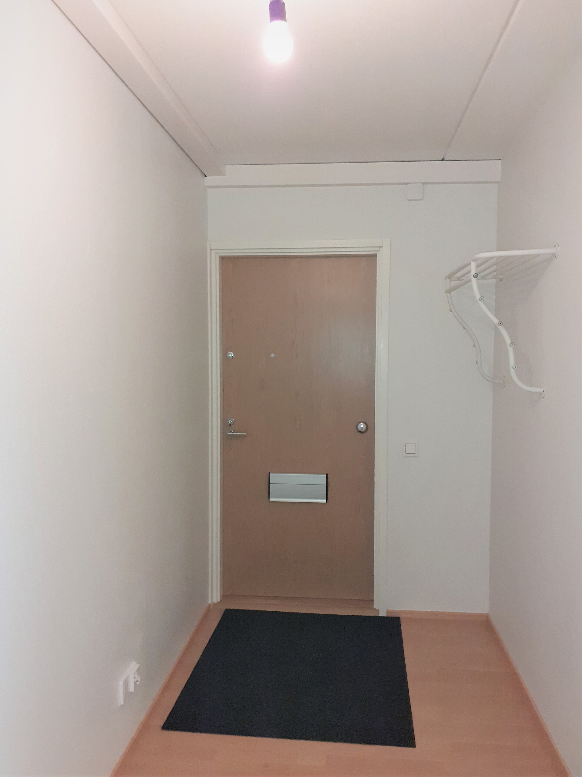 eteinen