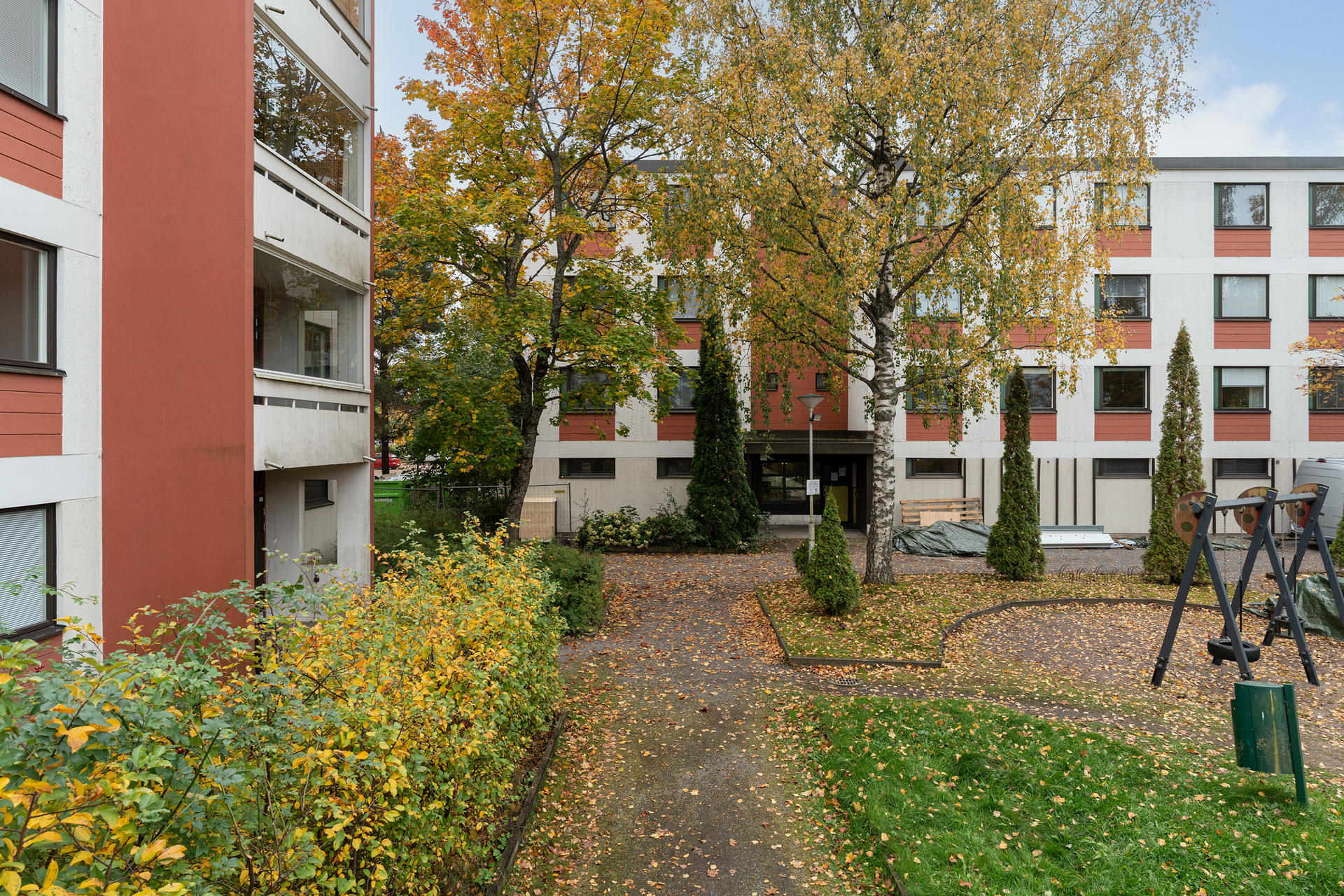 Porvarintie 3-7, Tapulikaupunki, Helsinki