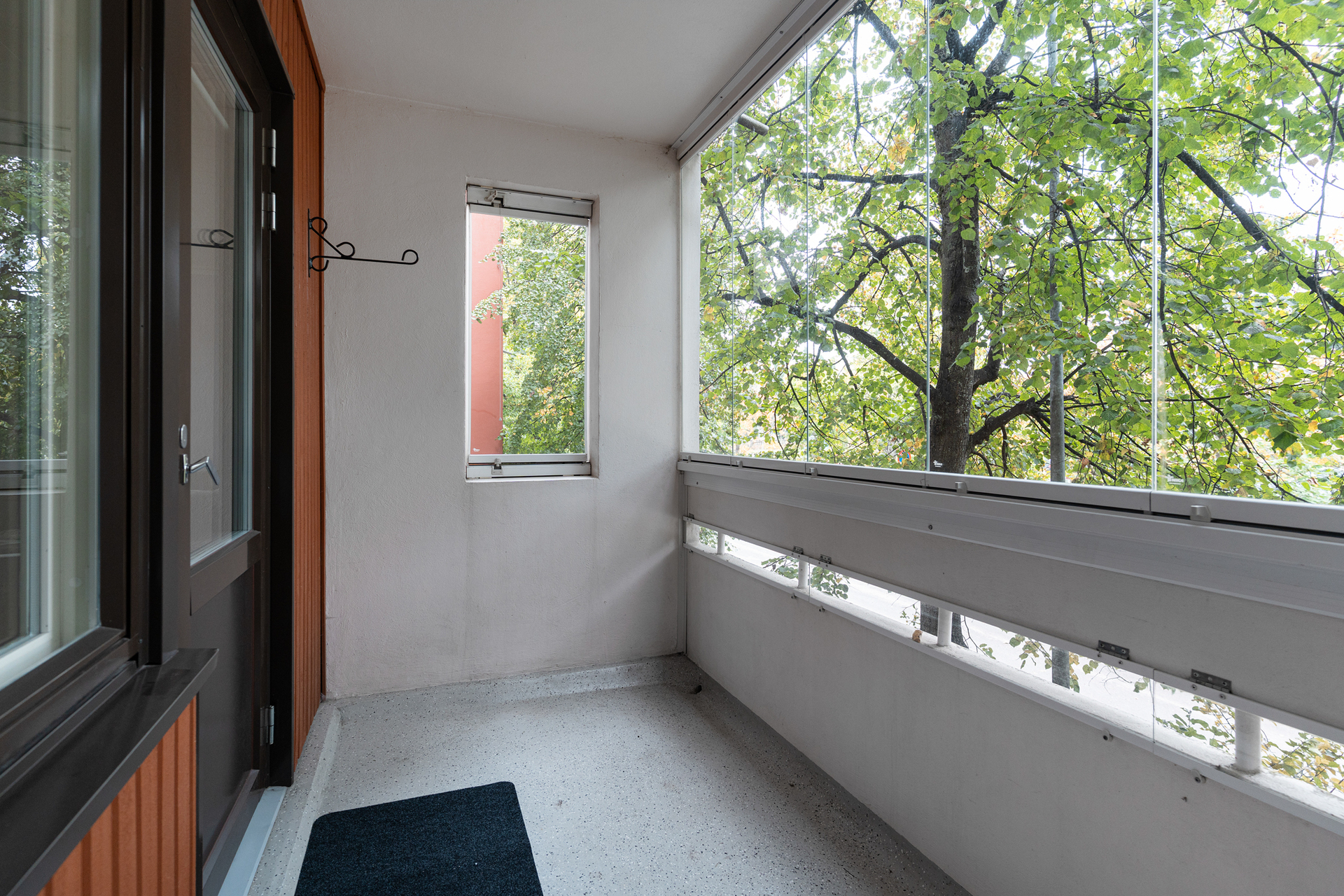 Porvarintie 3-7, Tapulikaupunki, Helsinki