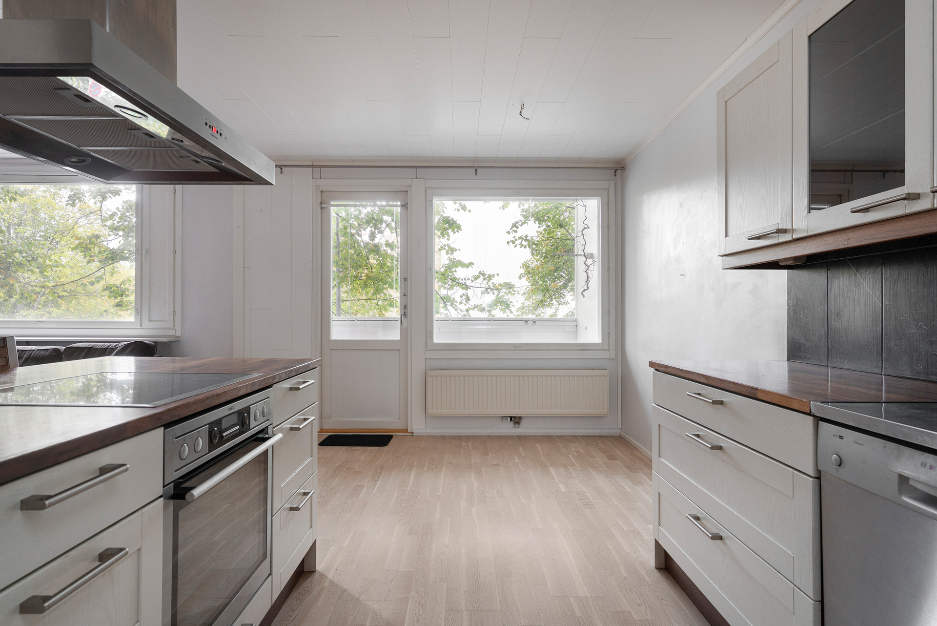 Porvarintie 3-7, Tapulikaupunki, Helsinki