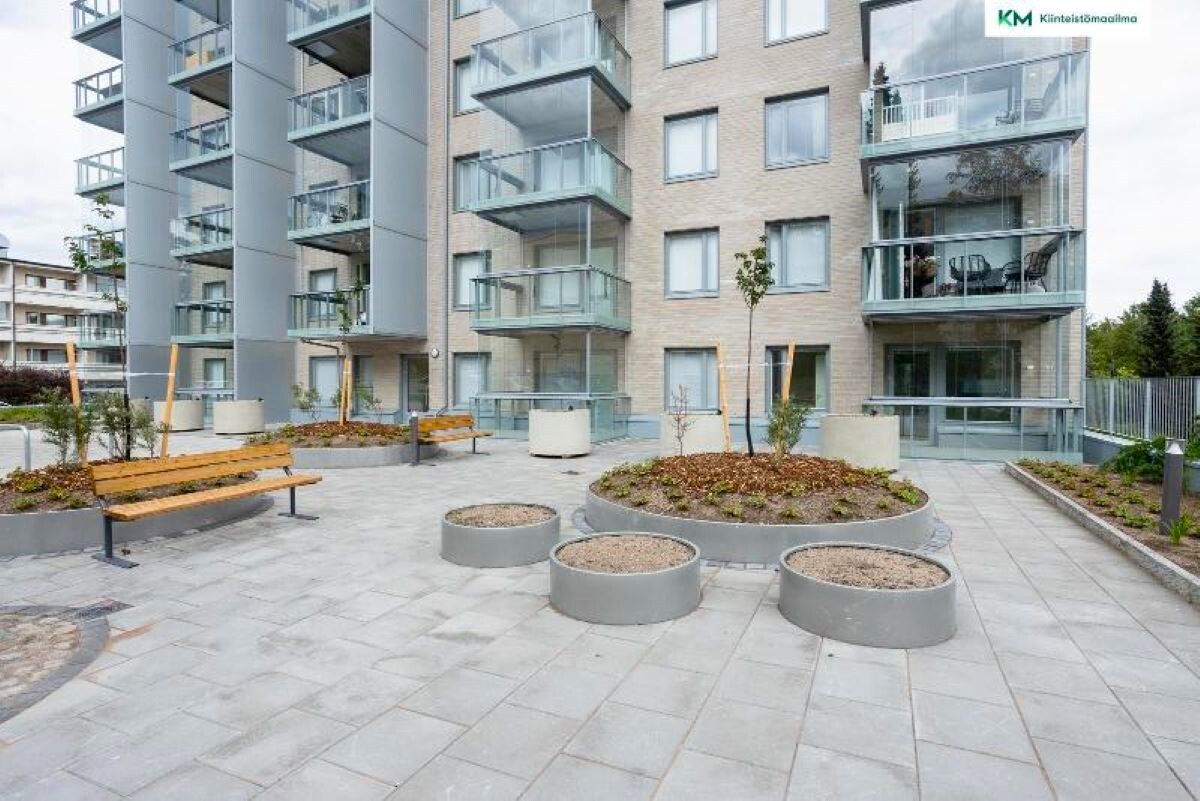 Vuorikummuntie 8b, Konala, Helsinki
