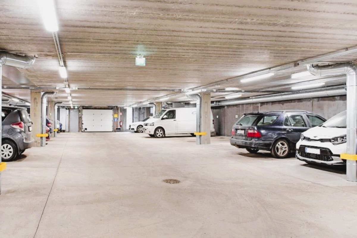 Vuorikummuntie 8b, Konala, Helsinki