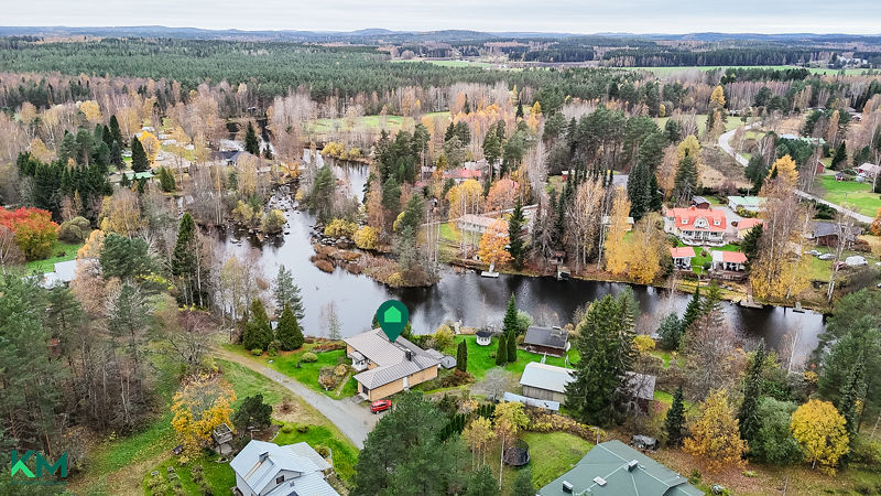 Vuoteenkoskentie 16, Hartola