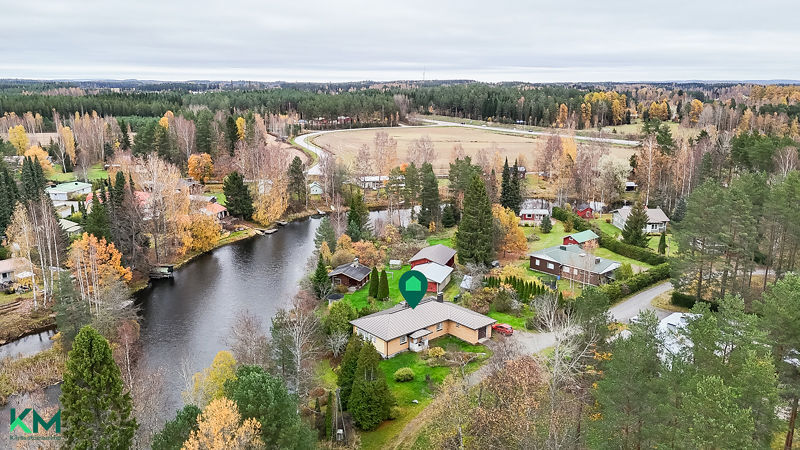 Vuoteenkoskentie 16, Hartola