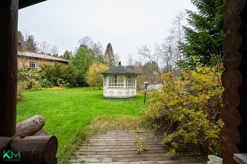 Vuoteenkoskentie 16, Hartola