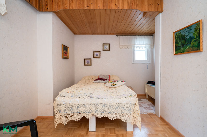 Vuoteenkoskentie 16, Hartola