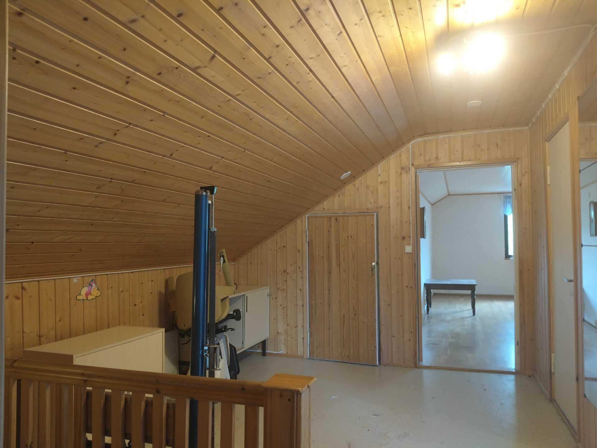 Kartanontie 20, Launonen, Loppi