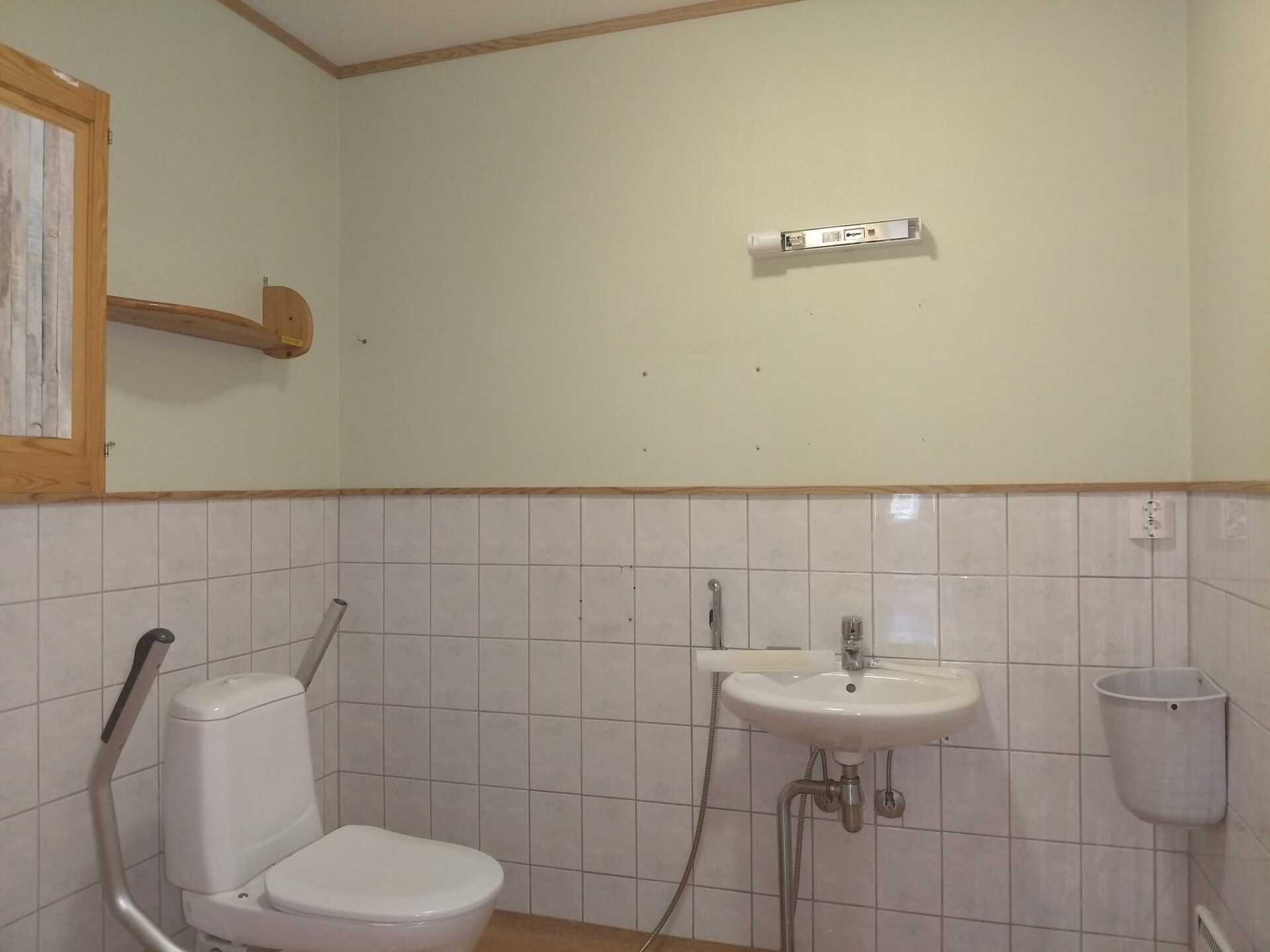 Kartanontie 20, Launonen, Loppi