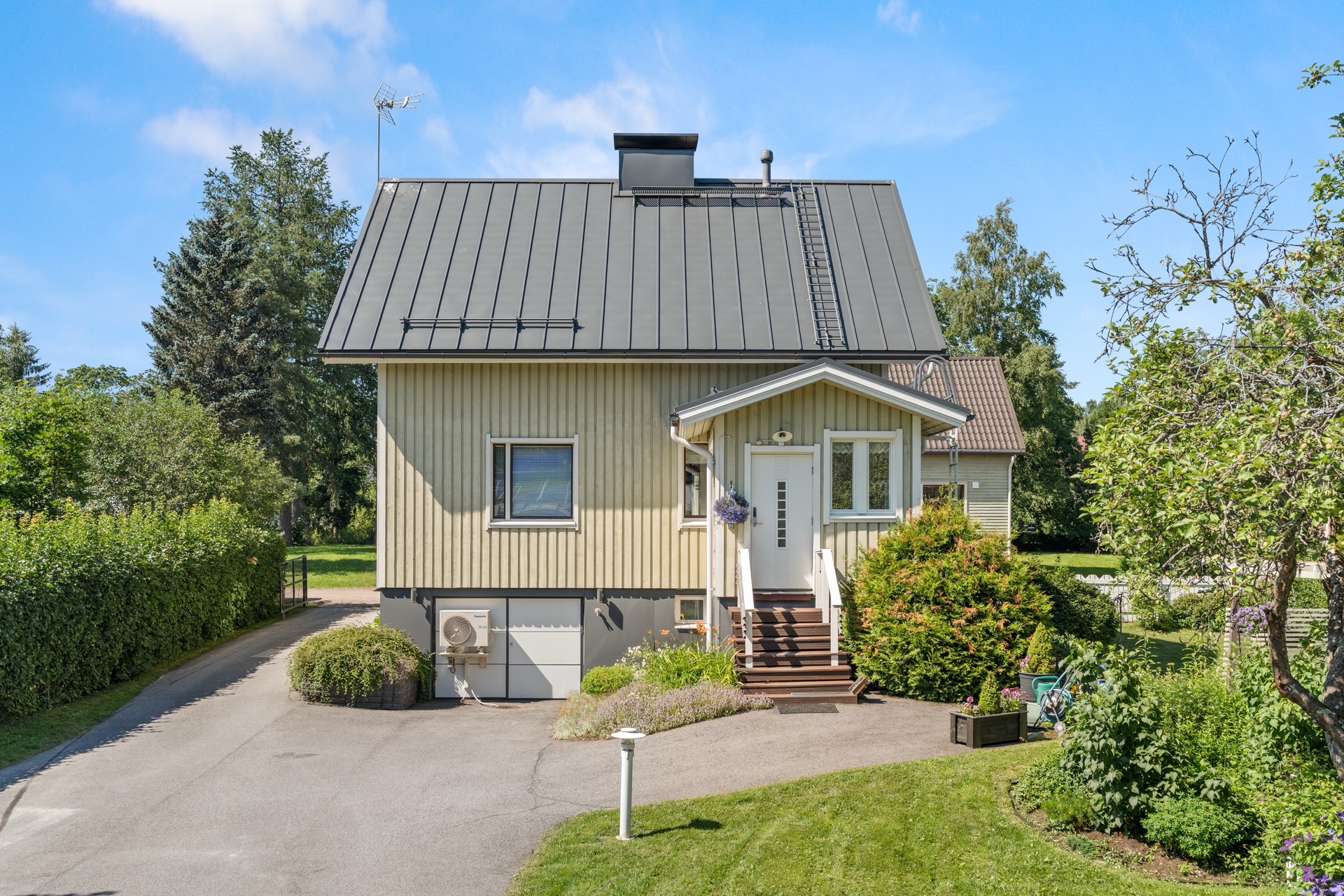 Syrjäkatu 32, Hirsimäki, Riihimäki