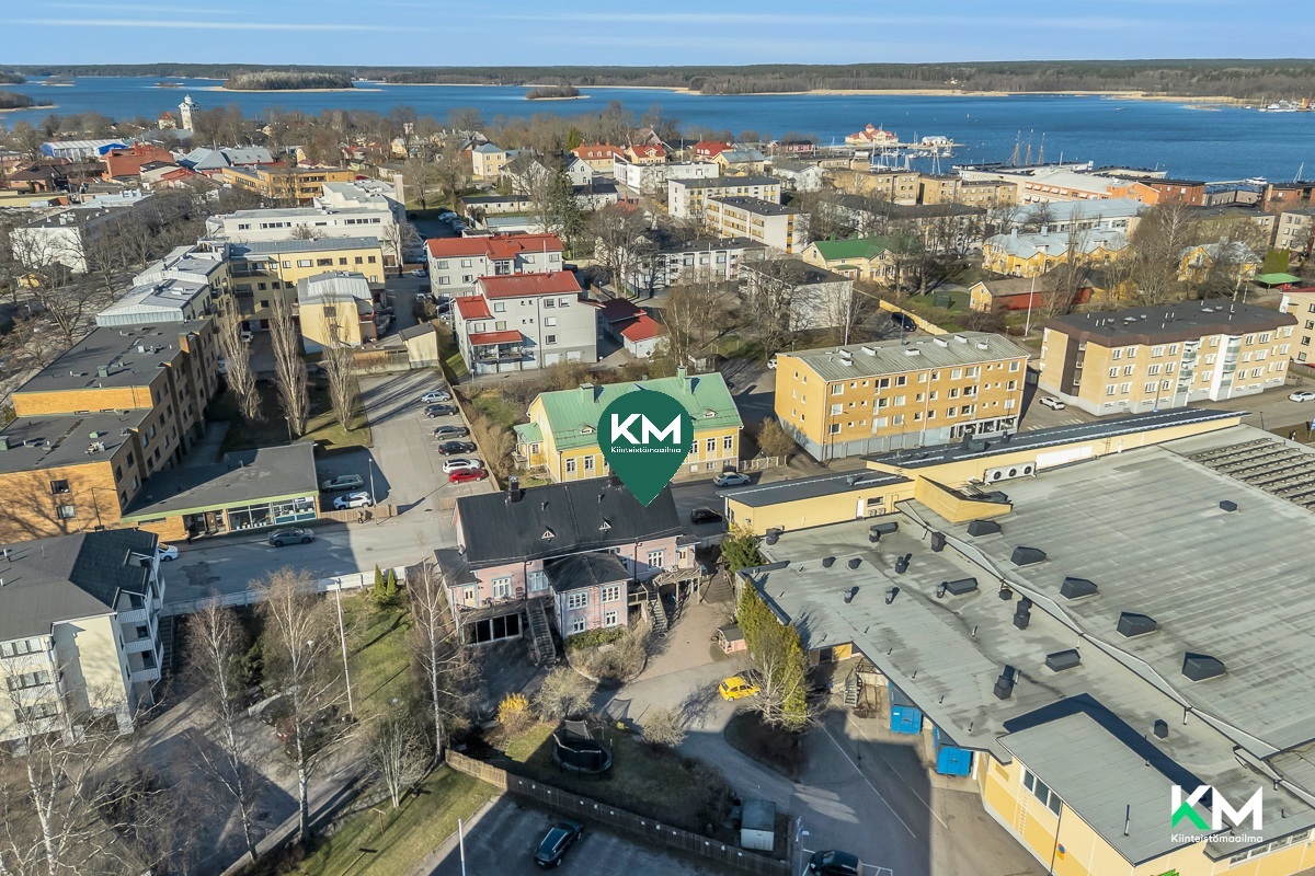 Viherlehdonkatu 6, Raasepori