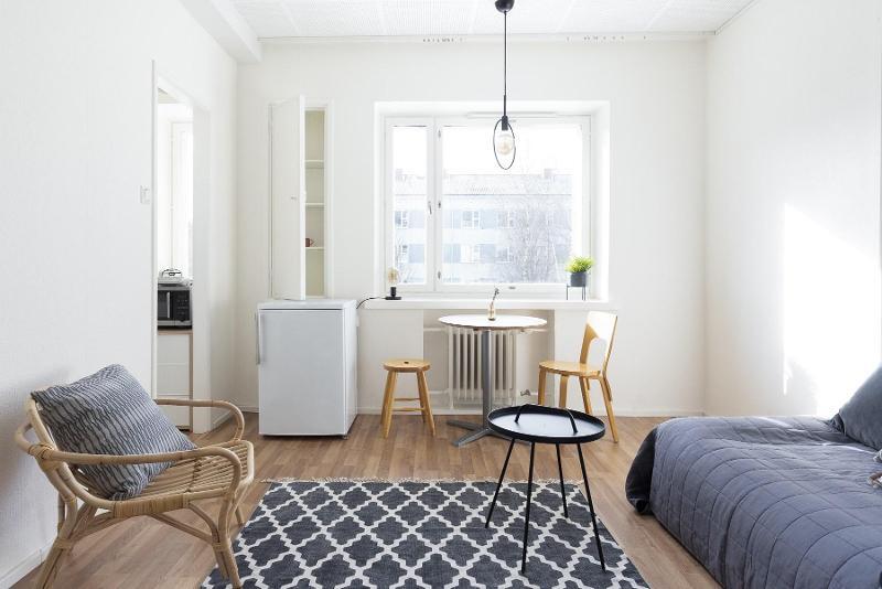 Munkkiniemen puistotie 18, Helsinki