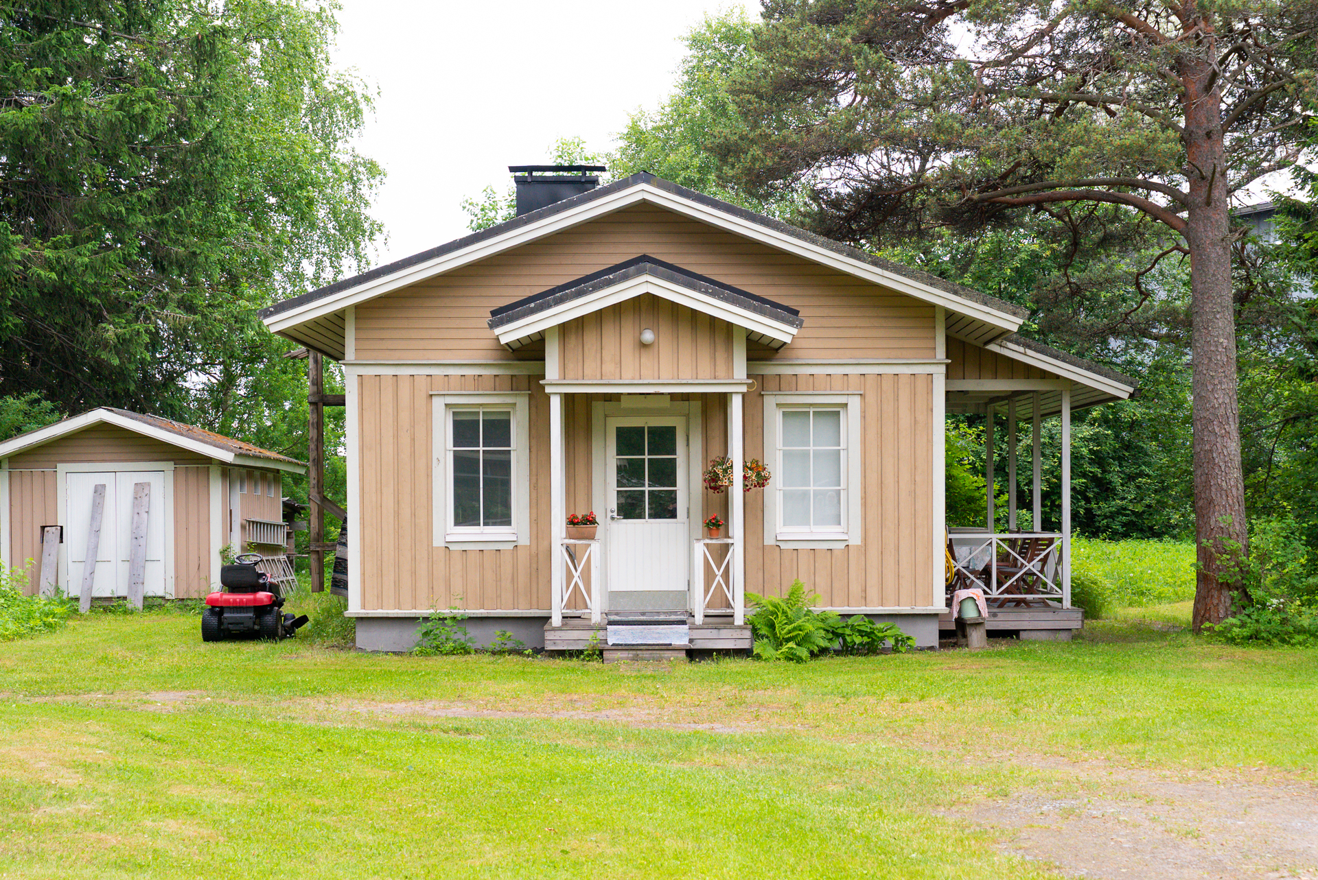 Ratakatu 1, Hankasalmen Asemankylä, Hankasalmi