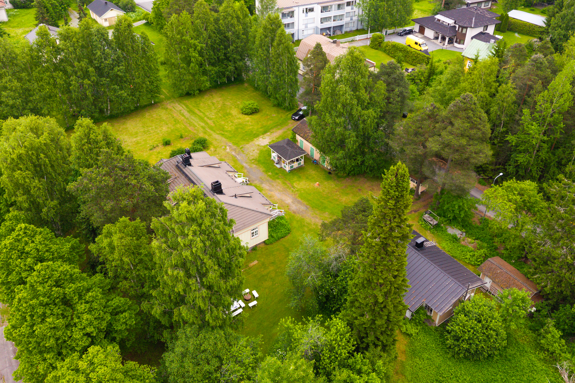Ratakatu 1, Hankasalmen Asemankylä, Hankasalmi