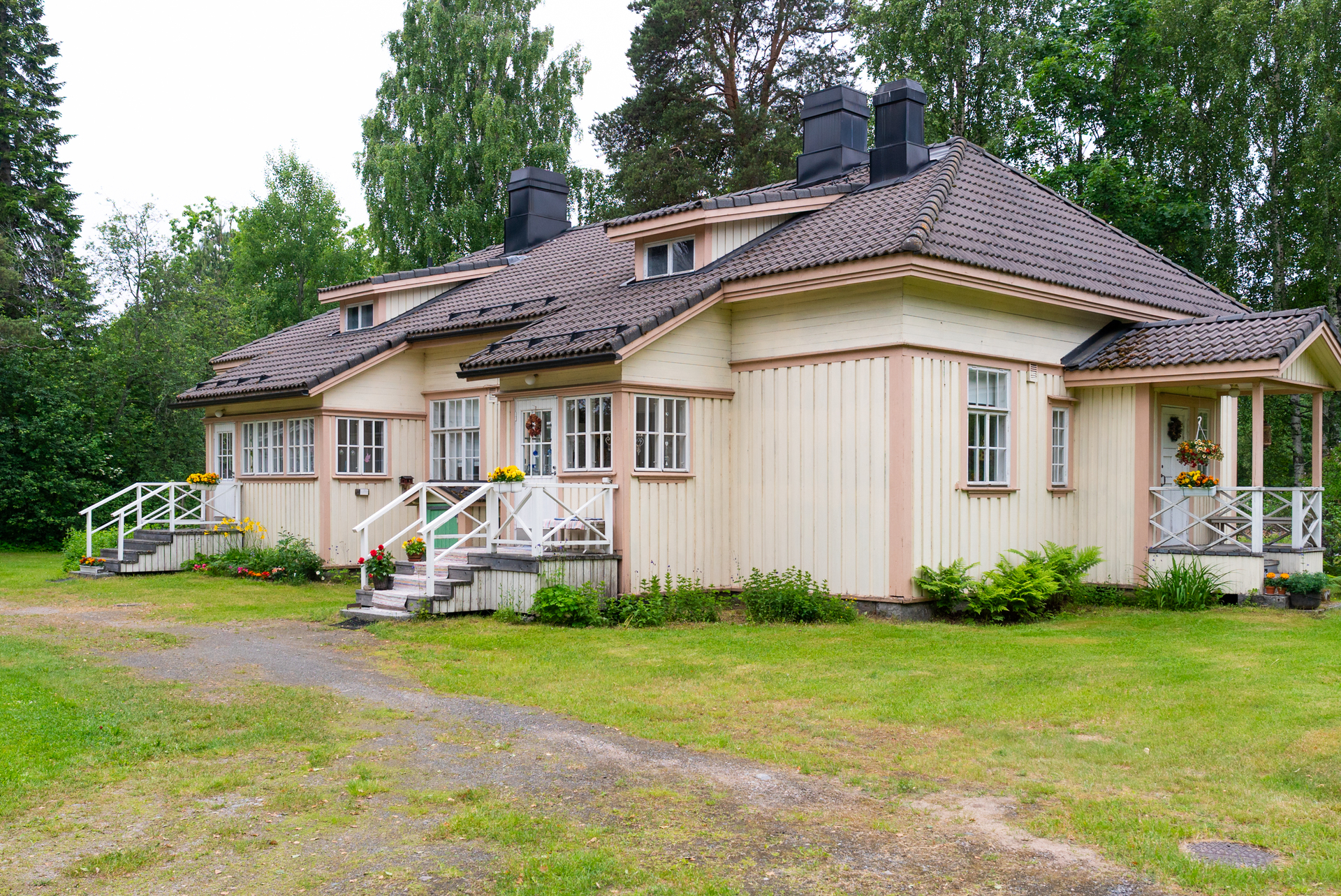 Ratakatu 1, Hankasalmen Asemankylä, Hankasalmi