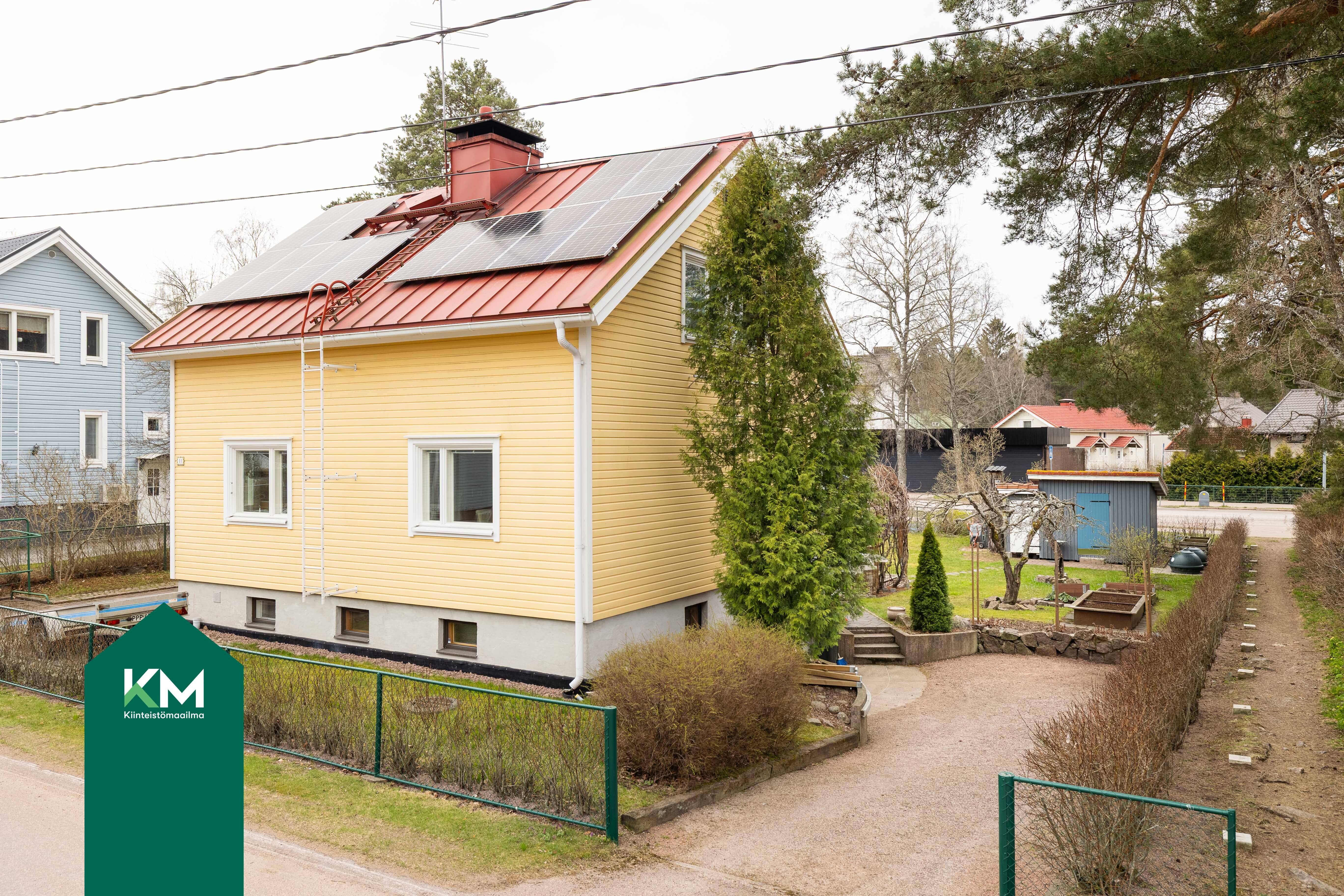 Satakielentie 11, Metsola, Kotka