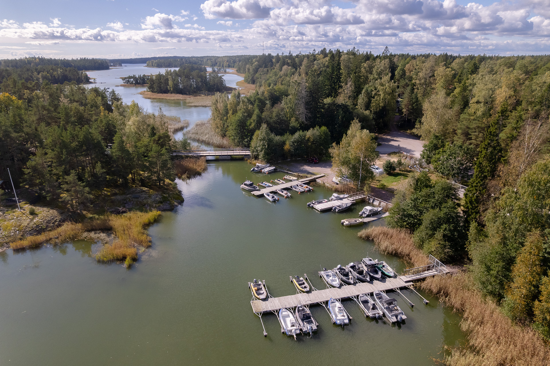 Bylandintie 9, Kirkkonummi