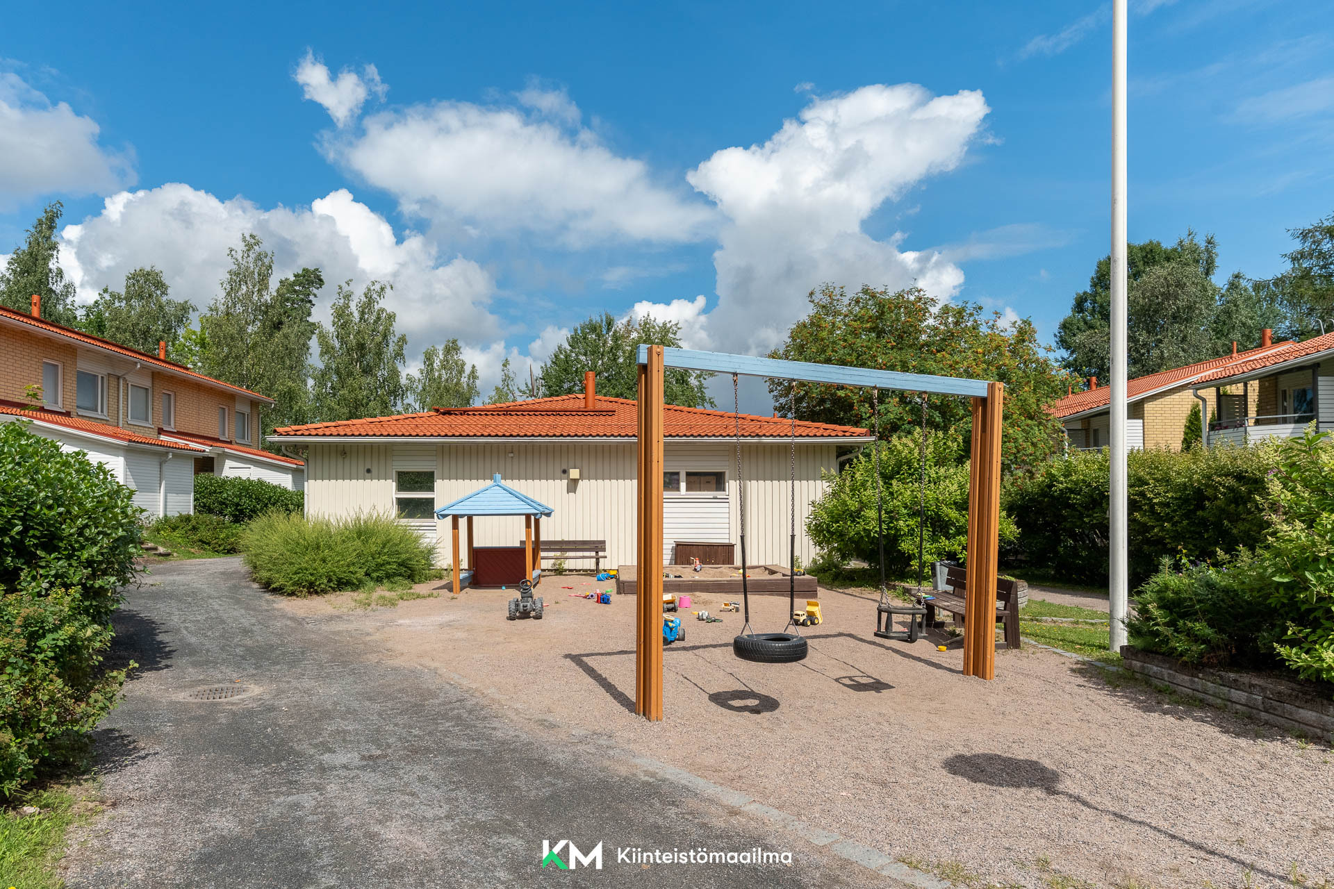 Punatulkuntie 3, Lintuvaara, Espoo