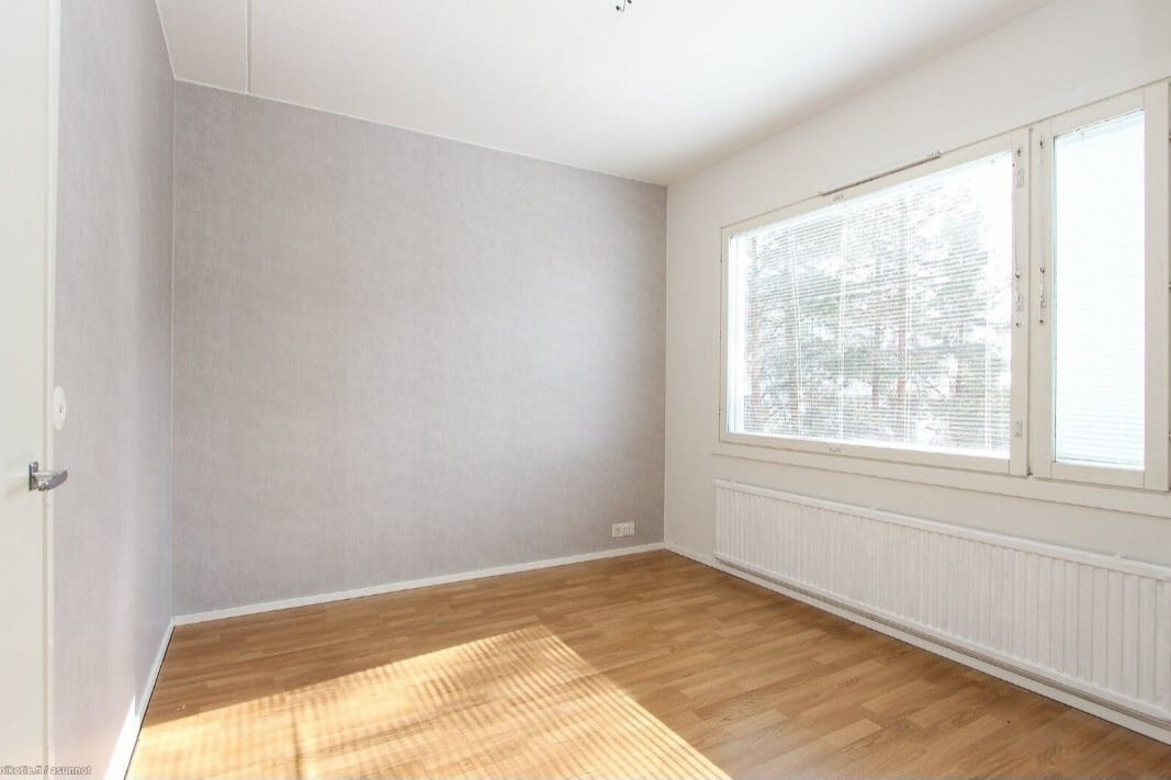 Välenojankatu 9, Paavola, Hyvinkää