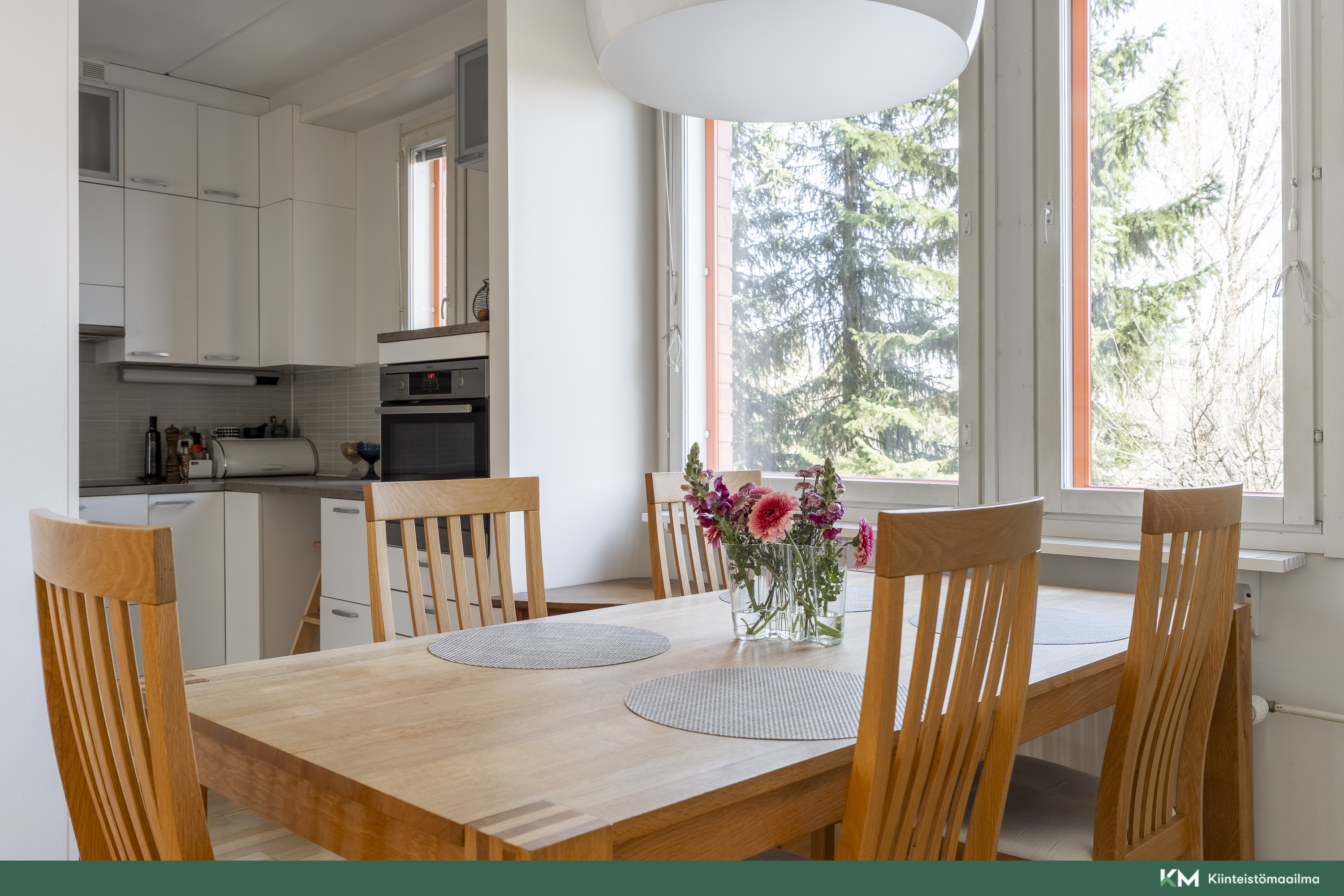 Rusthollarinkuja 7, Puotila, Helsinki