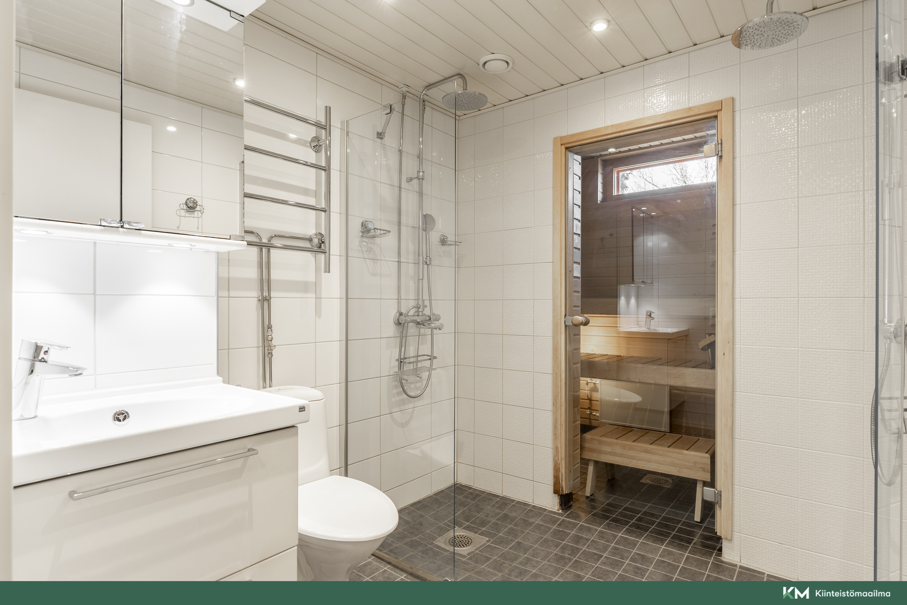 Rusthollarinkuja 7, Puotila, Helsinki