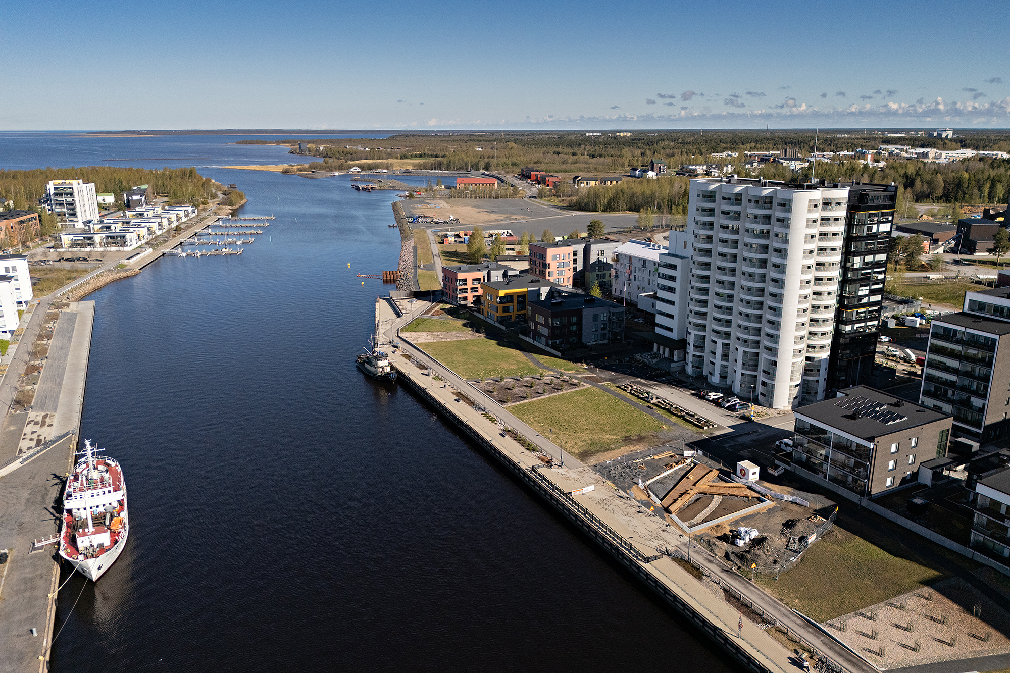 Siilotie 21, Toppilansalmi, Oulu