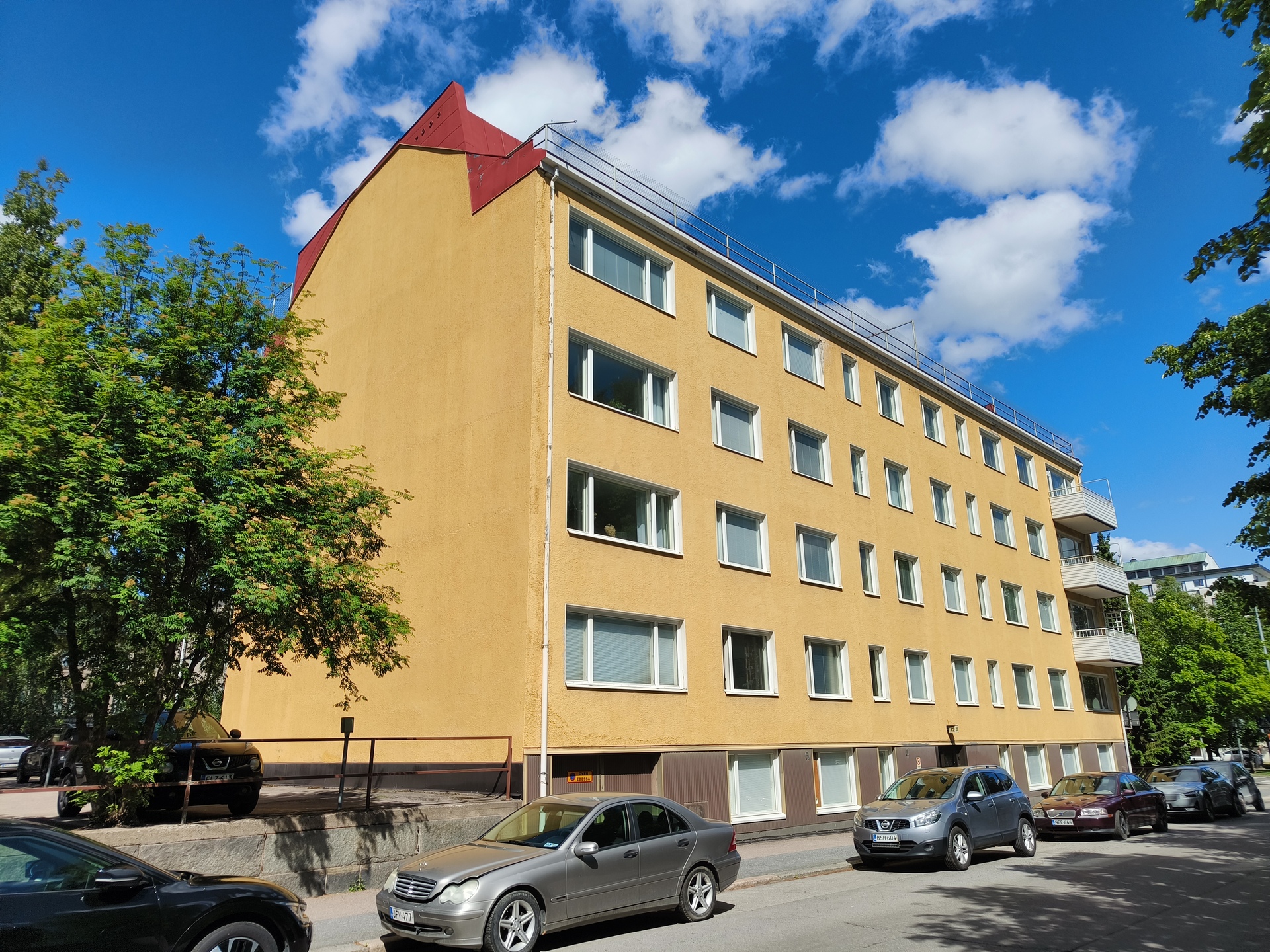 Tiiliruukinkatu 12, Tampere