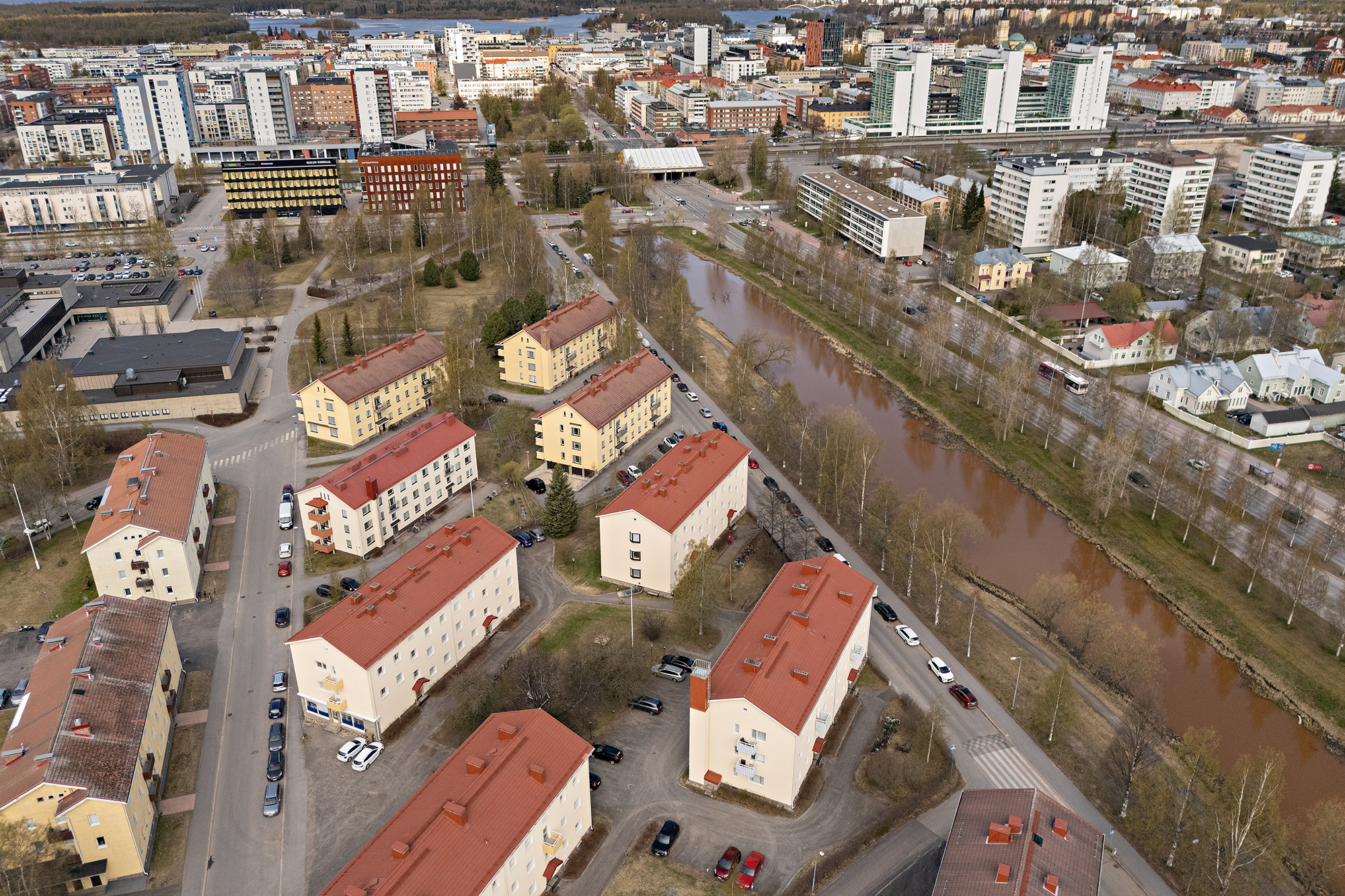 Hakakatu 5, Karjasilta, Oulu