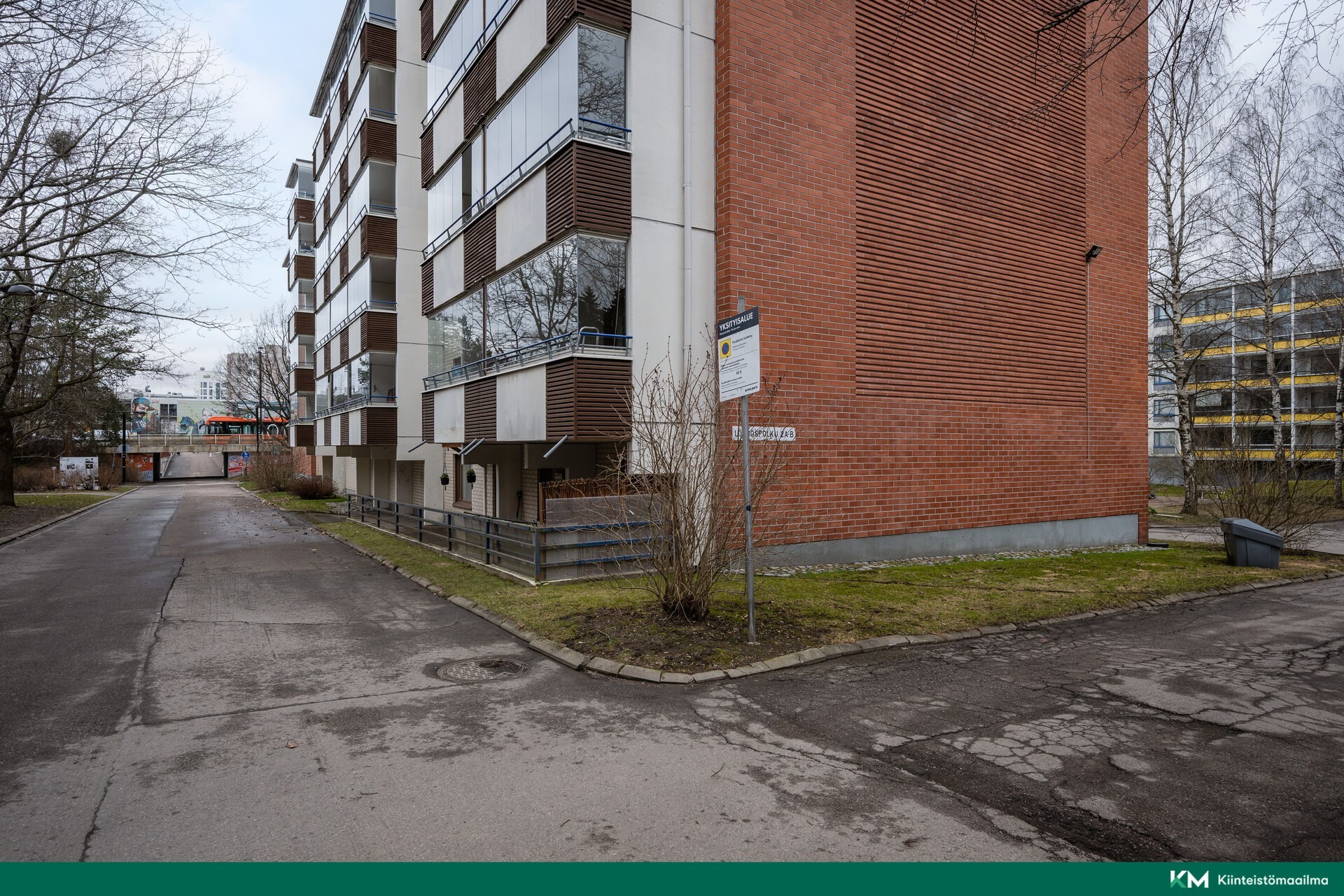 Löydöspolku 2, Myyrmäki, Vantaa