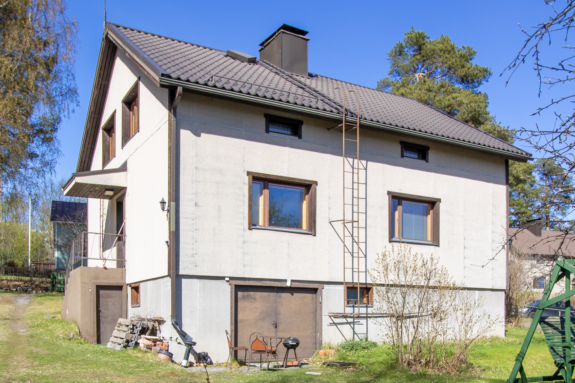 Salmelaisenkatu 14, Linnanpelto, Kuopio