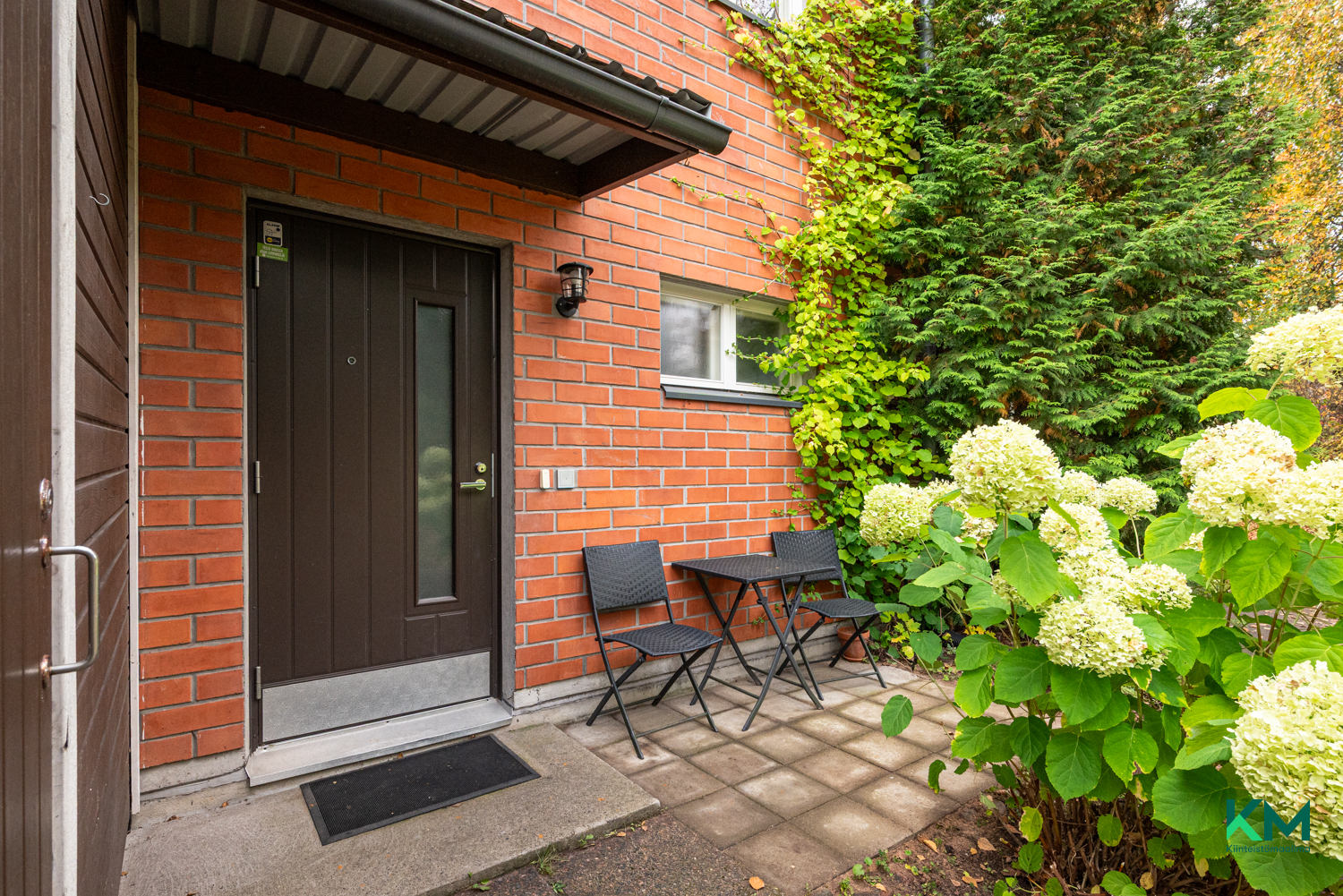 Vanha Suutarinkyläntie 15, Tapaninkylä, Helsinki