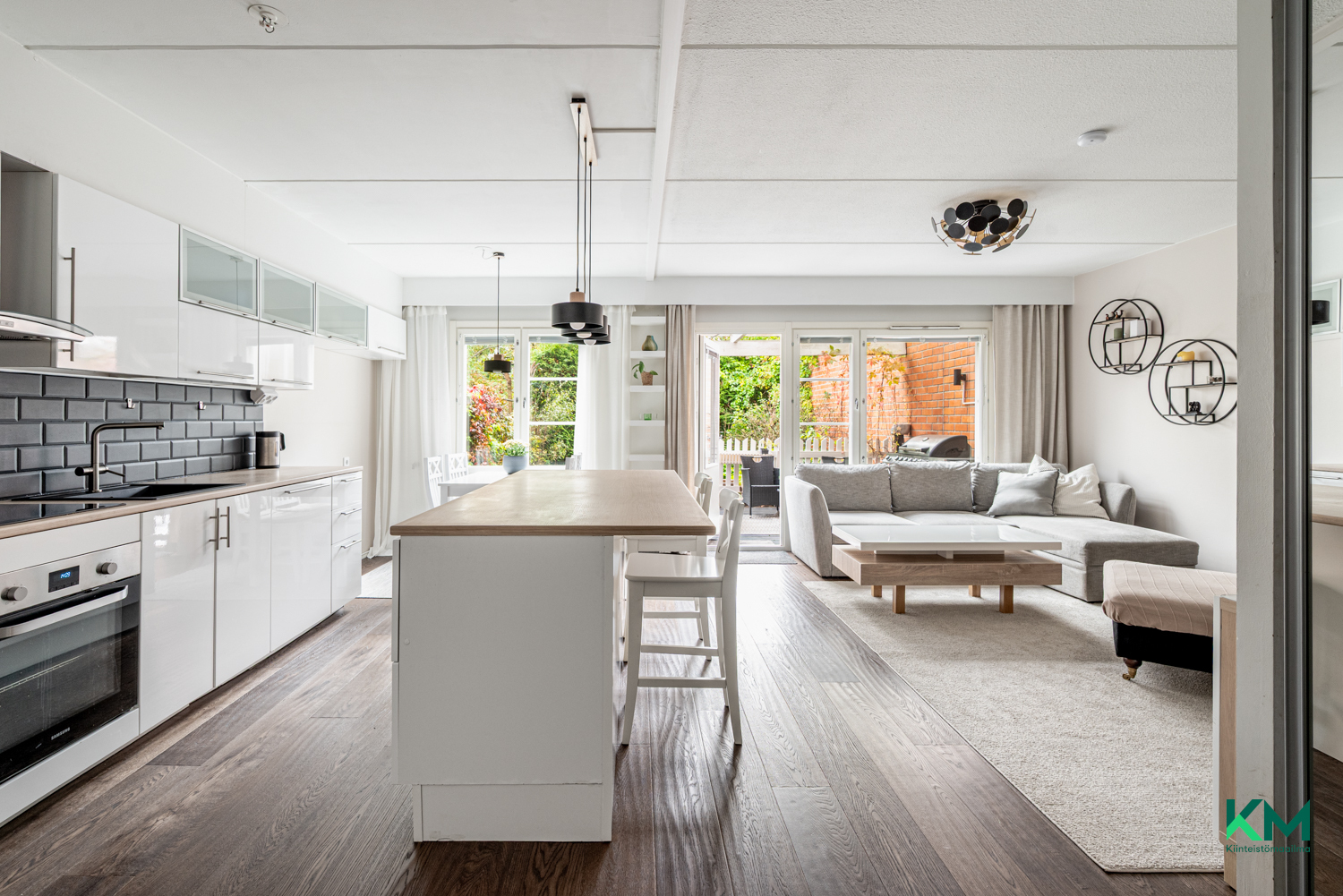 Vanha Suutarinkyläntie 15, Tapaninkylä, Helsinki