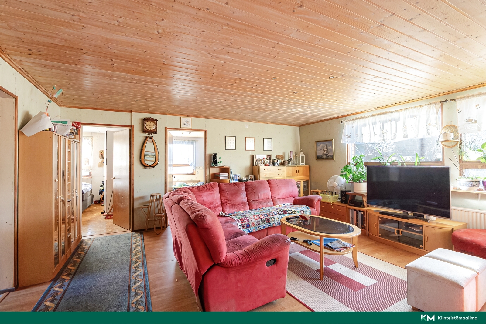 Vaatturin kiertotie 30, Tuusula