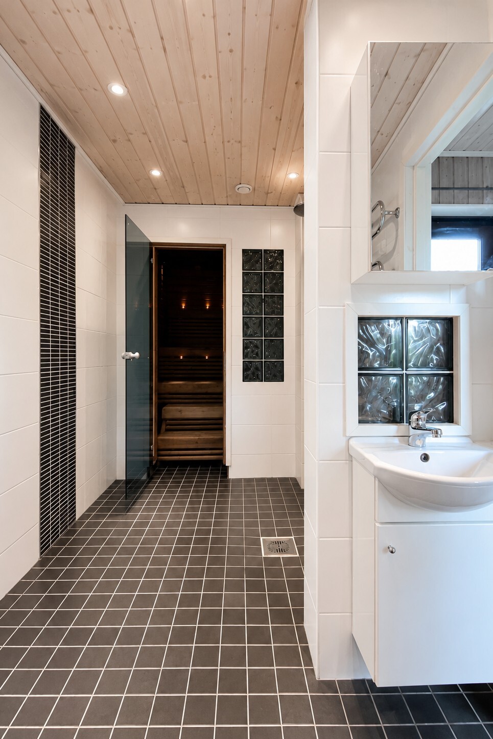 Leppästenpolku 10, Rovastinkangas, Orivesi